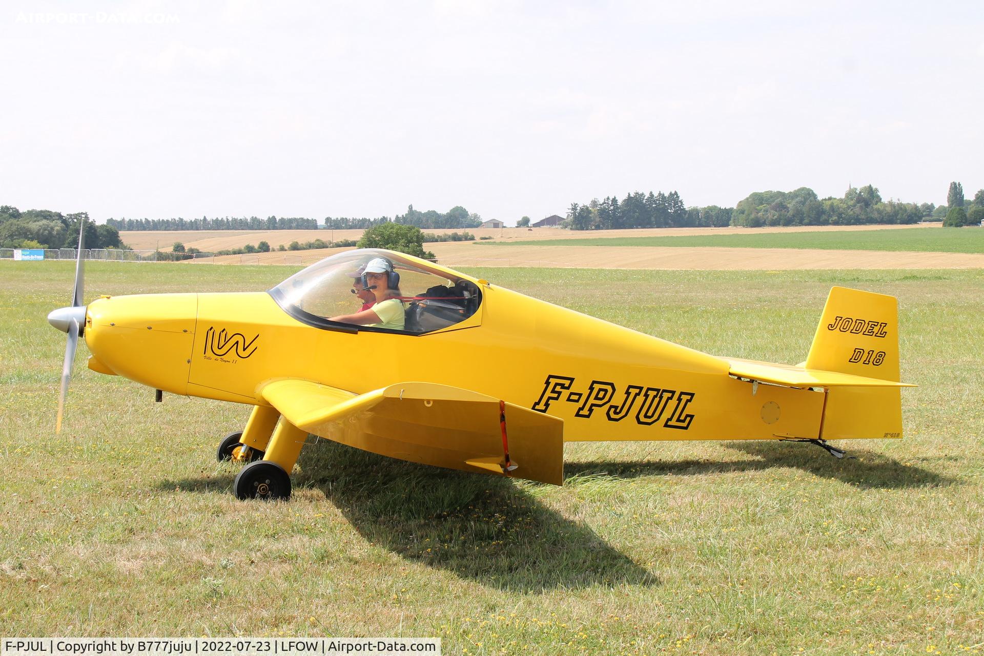 F-PJUL, Jodel D-18 C/N 418, at Saint-Quentin