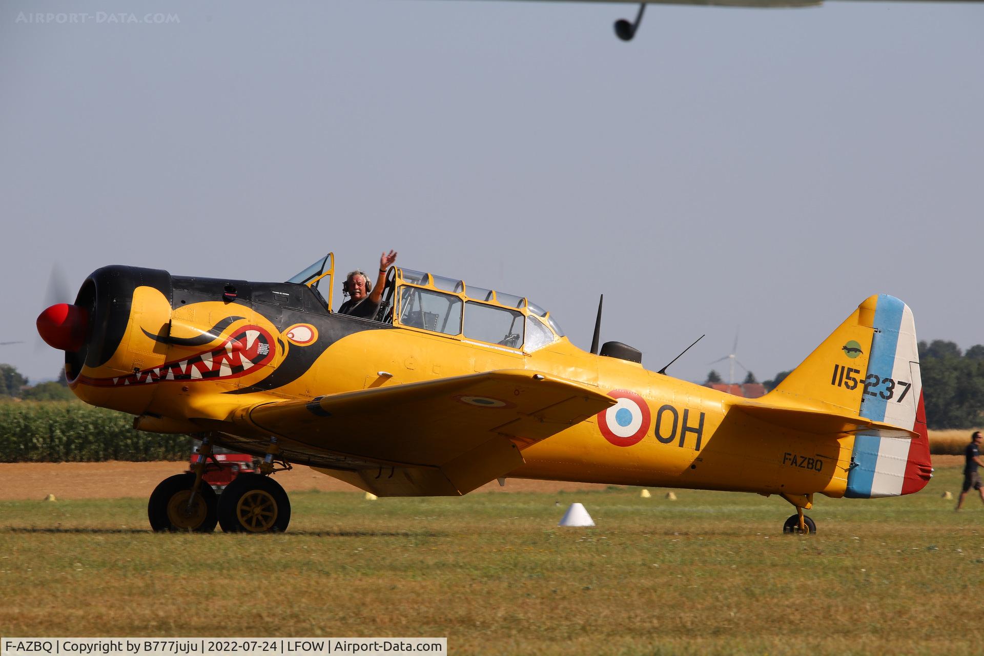 F-AZBQ, North American T-6G Texan C/N 182-535, at Saint-Quentin