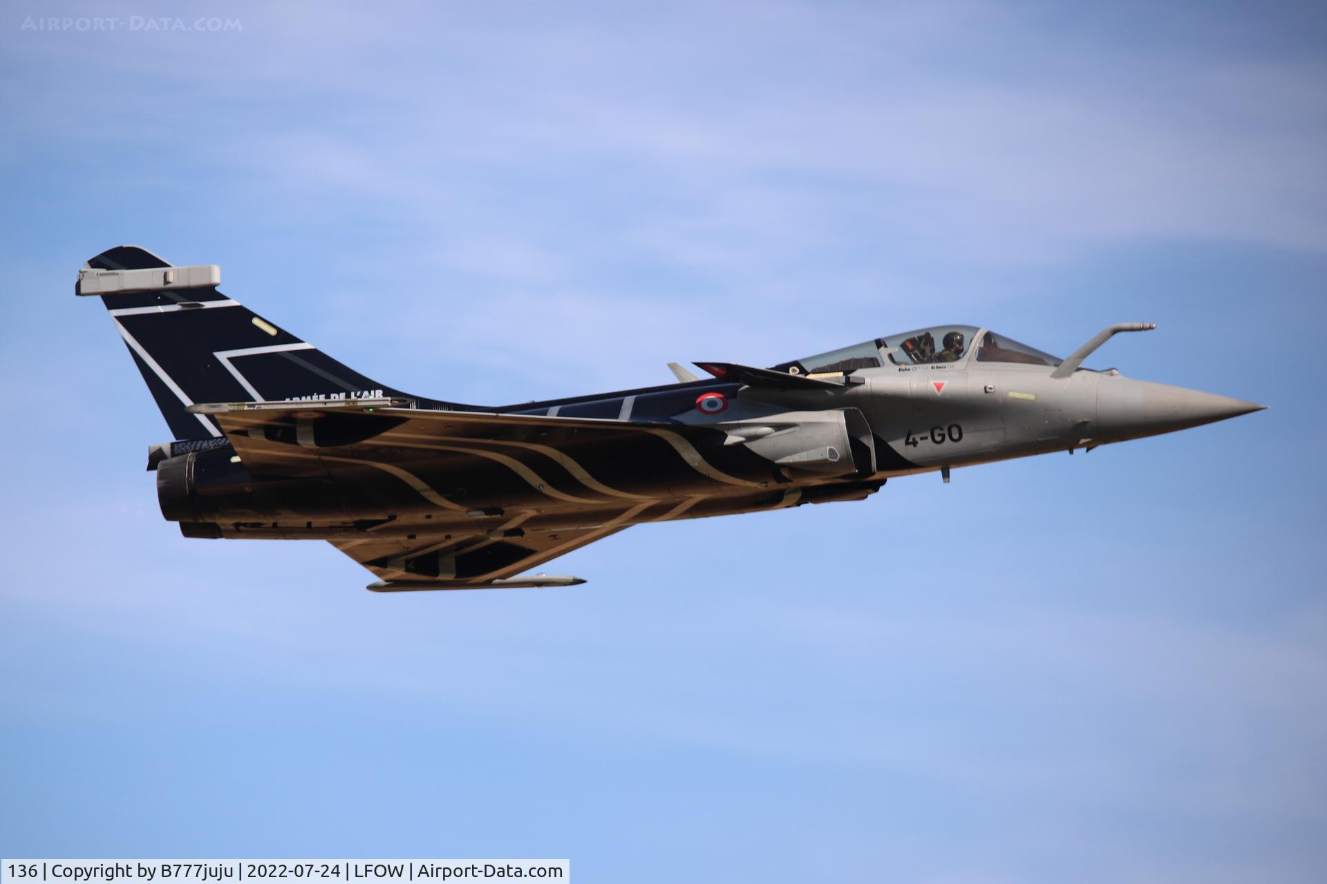 136, Dassault Rafale C C/N 136, at Saint-Quentin