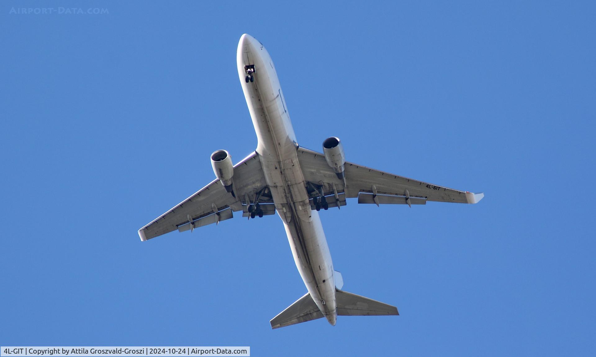4L-GIT, 1995 Boeing 767-333 C/N 25585, In the airspace of Budapest, Hungary
