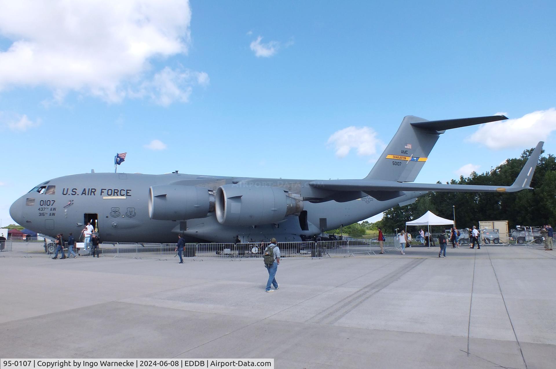 95-0107, 1995 McDonnell Douglas C-17A Globemaster III C/N P-32, McDonnell Douglas C-17A Globemaster III of the USAF at ILA 2024, Berlin