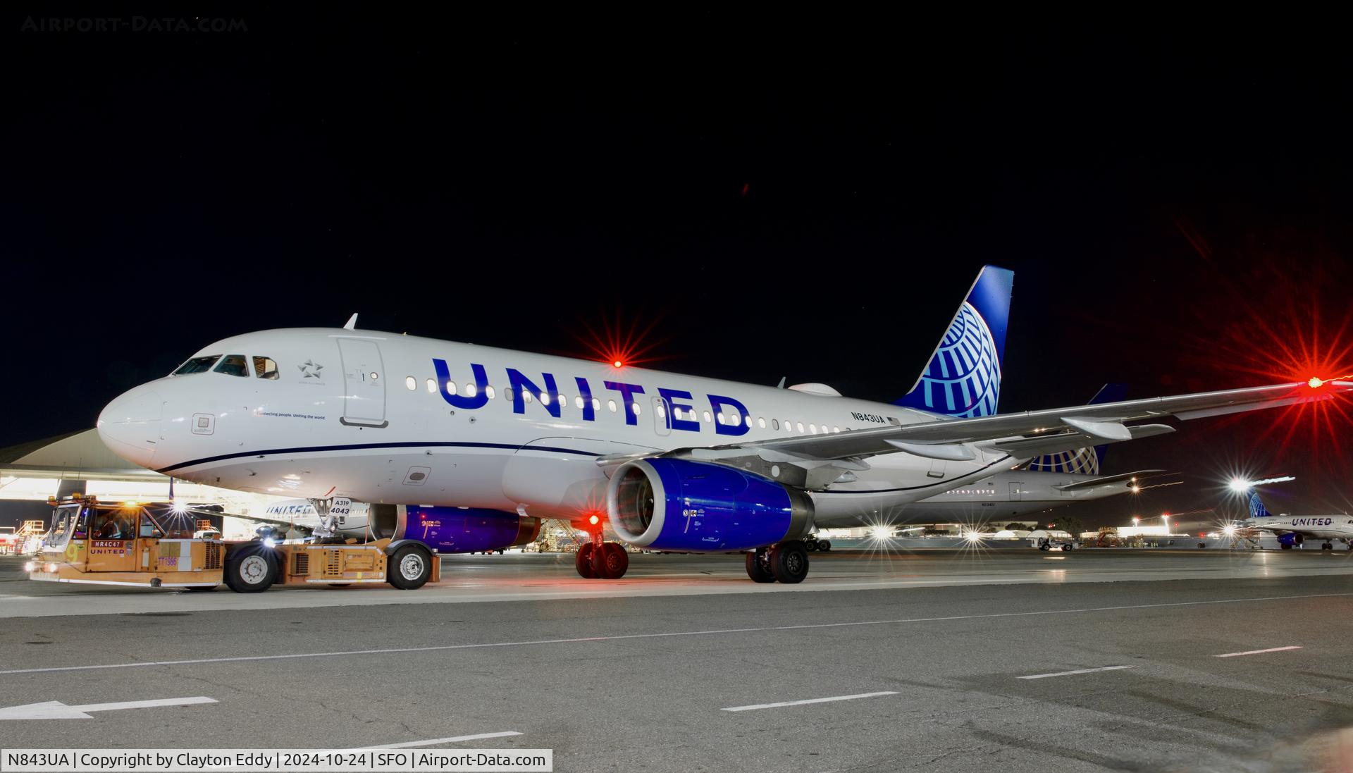 N843UA, 2001 Airbus A319-131 C/N 1573, SFO 2024.
