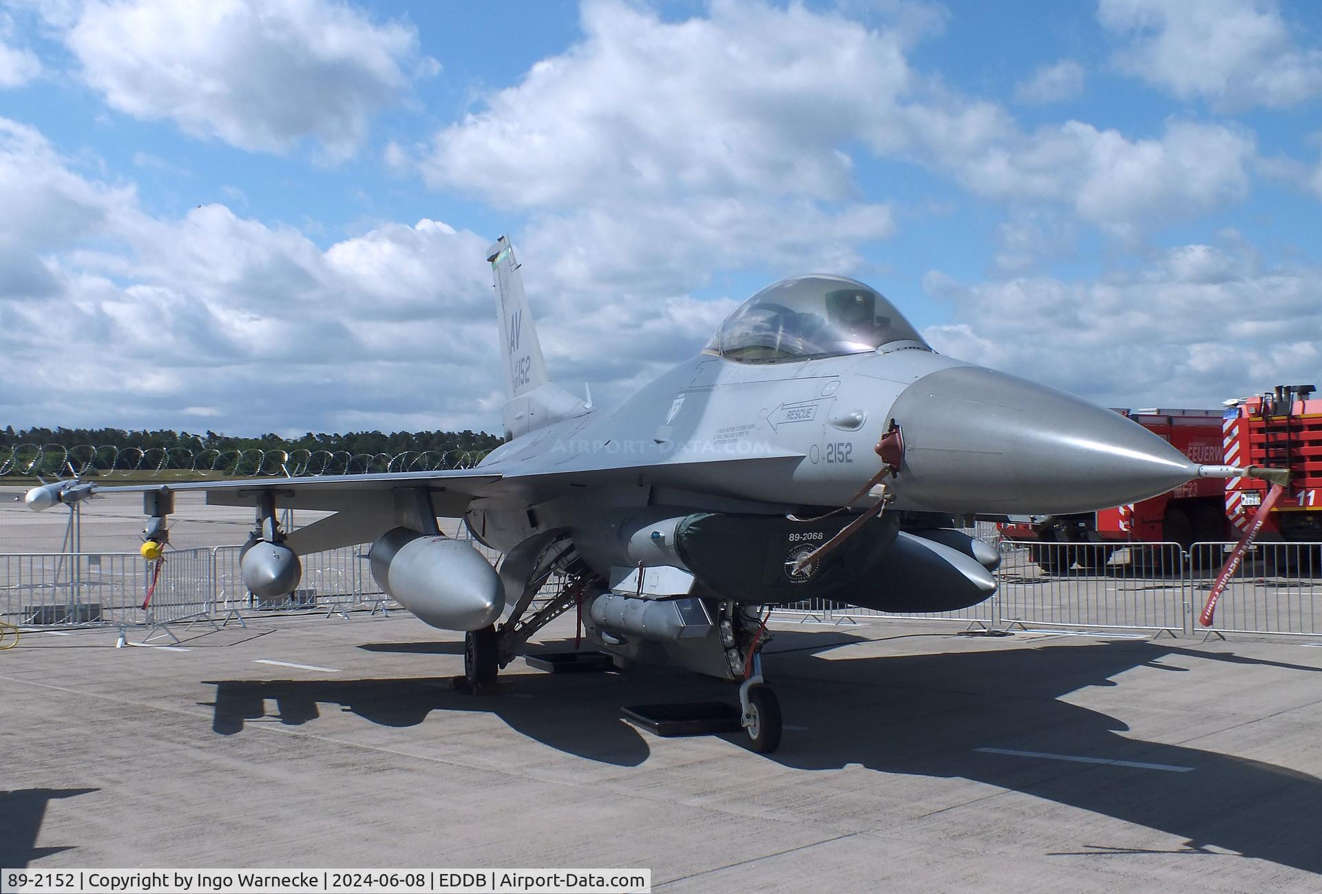 89-2152, General Dynamics F-16DM Fighting Falcon C/N 1C-305, General Dynamics F-16C Fighting Falcon of the USAF at ILA 2024, Berlin