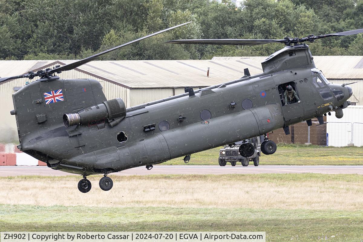 ZH902, 1998 Boeing Vertol Chinook HC.3 (MH-47E) C/N M.4481, RIAT 24