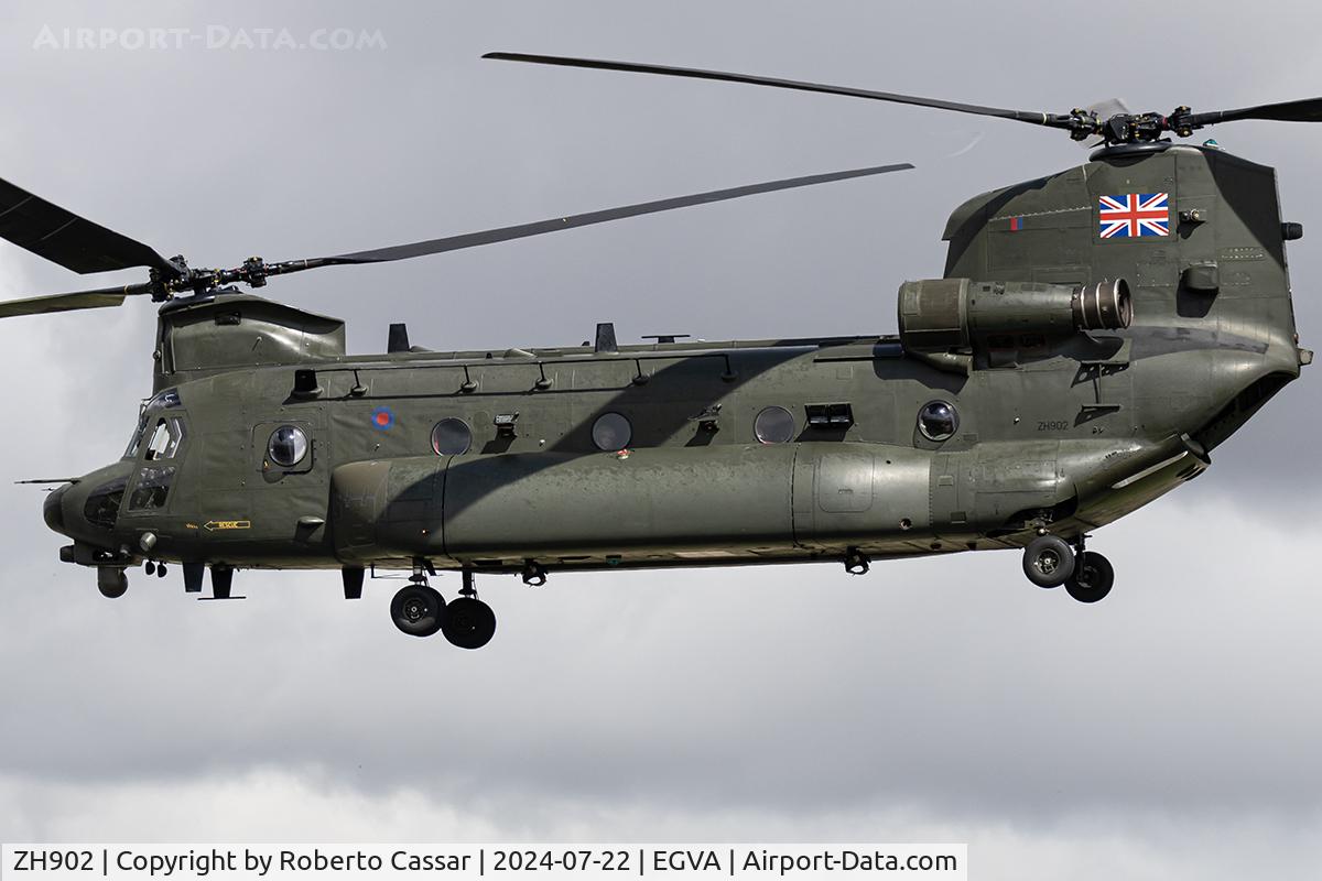 ZH902, 1998 Boeing Vertol Chinook HC.3 (MH-47E) C/N M.4481, RIAT 24