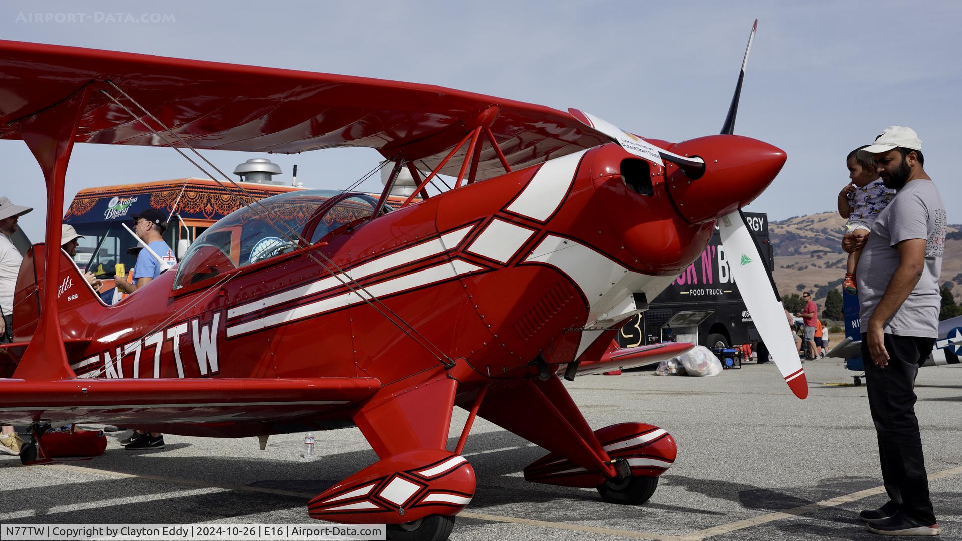 N77TW, 1989 Christen Pitts S-2B Special C/N 5160, San Martin airport in California 2024.