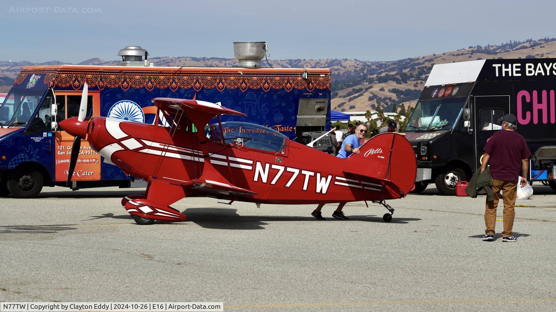 N77TW, 1989 Christen Pitts S-2B Special C/N 5160, San Martin airport in California 2024.
