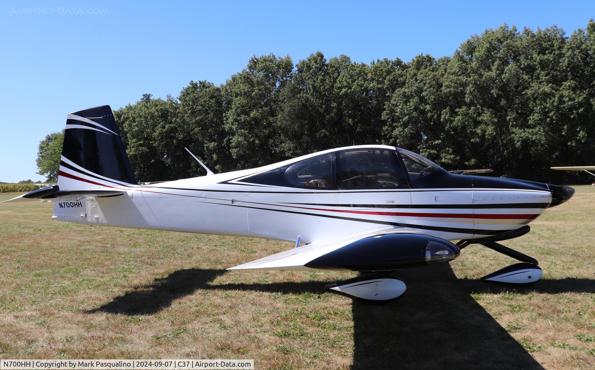N700HH, 2011 Vans RV-10 C/N 40575, Vans RV-10