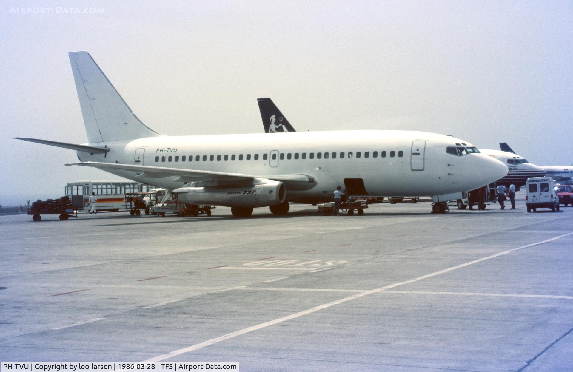 PH-TVU, 1982 Boeing 737-2K2 C/N 22906, Tenerife 28.3.1986