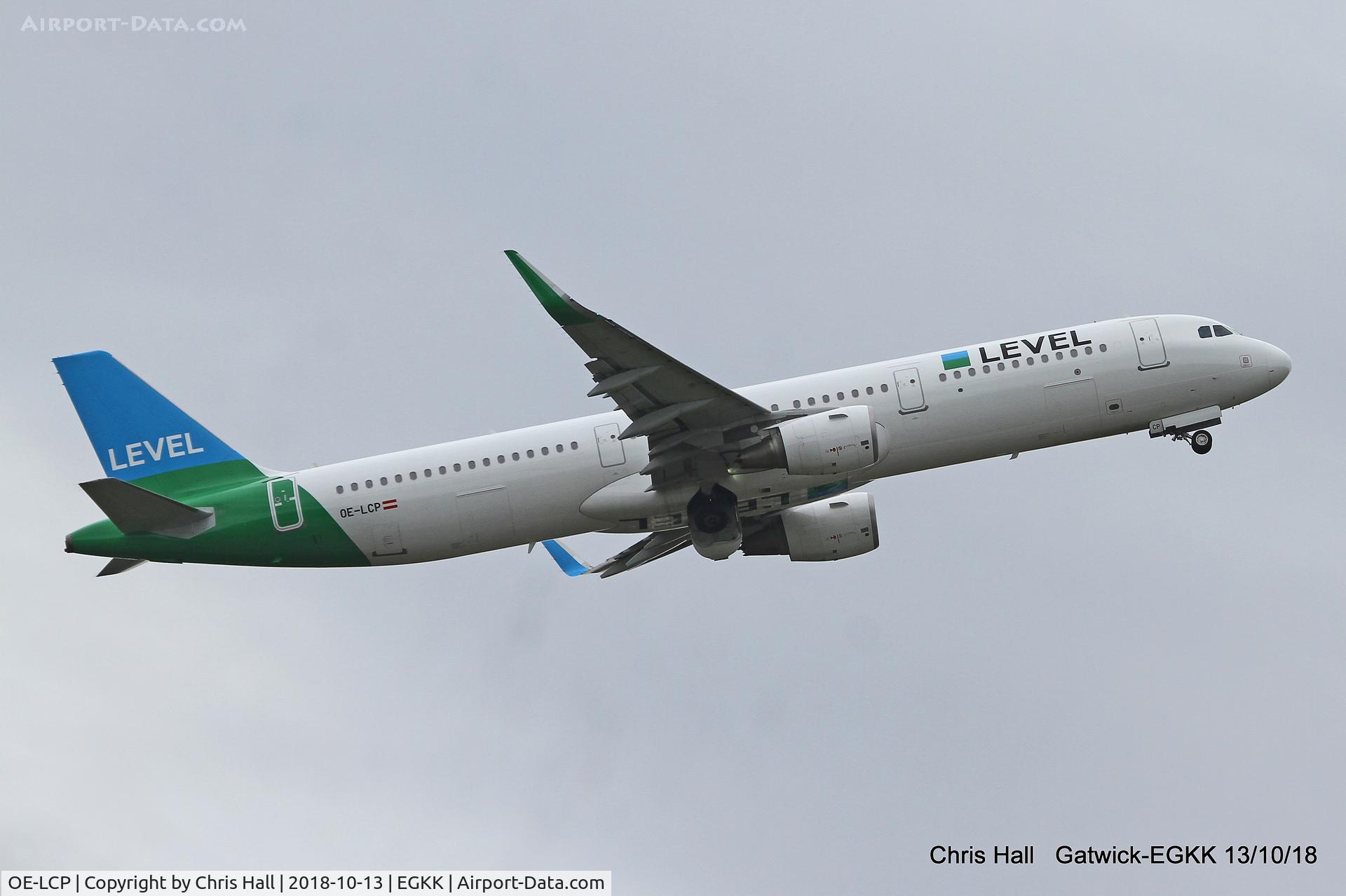 OE-LCP, 2015 Airbus A321-211 C/N 6629, Gatwick
