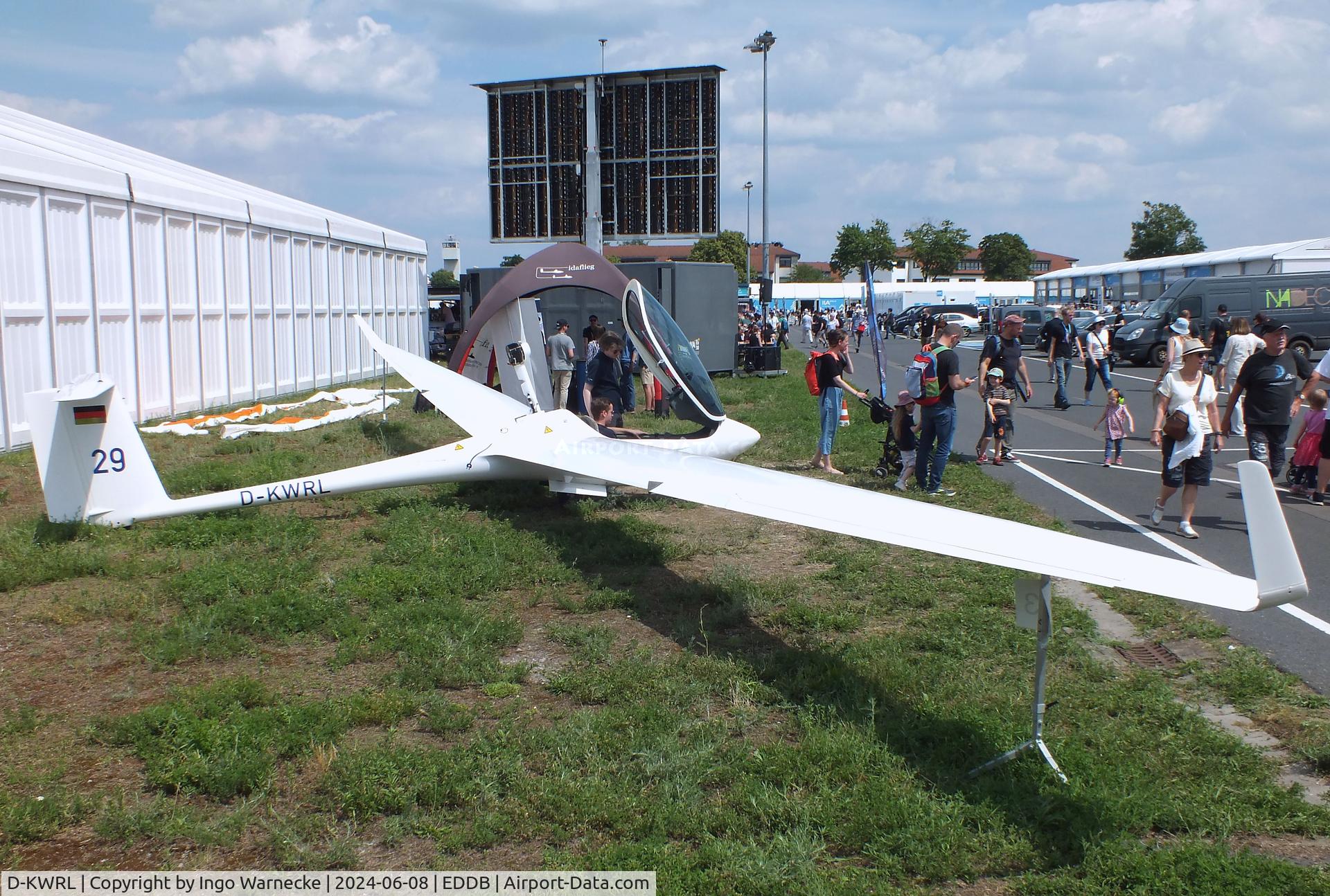 D-KWRL, Schleicher ASW-28-18E C/N 28745, Flugwissenschaftliche Vereinigung Aachen FVA-29 (Schleicher ASW-28-18E with experimental electric motor) at ILA 2024, Berlin