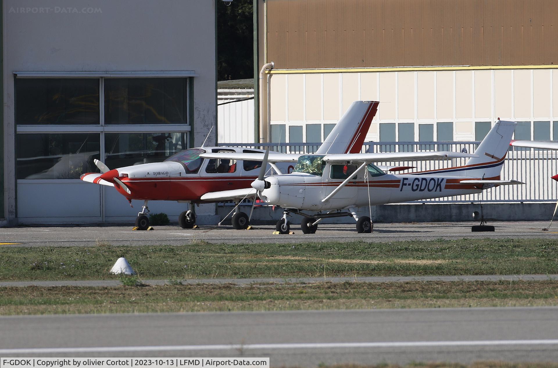 F-GDOK, Reims F152 C/N 1938, oct 2023