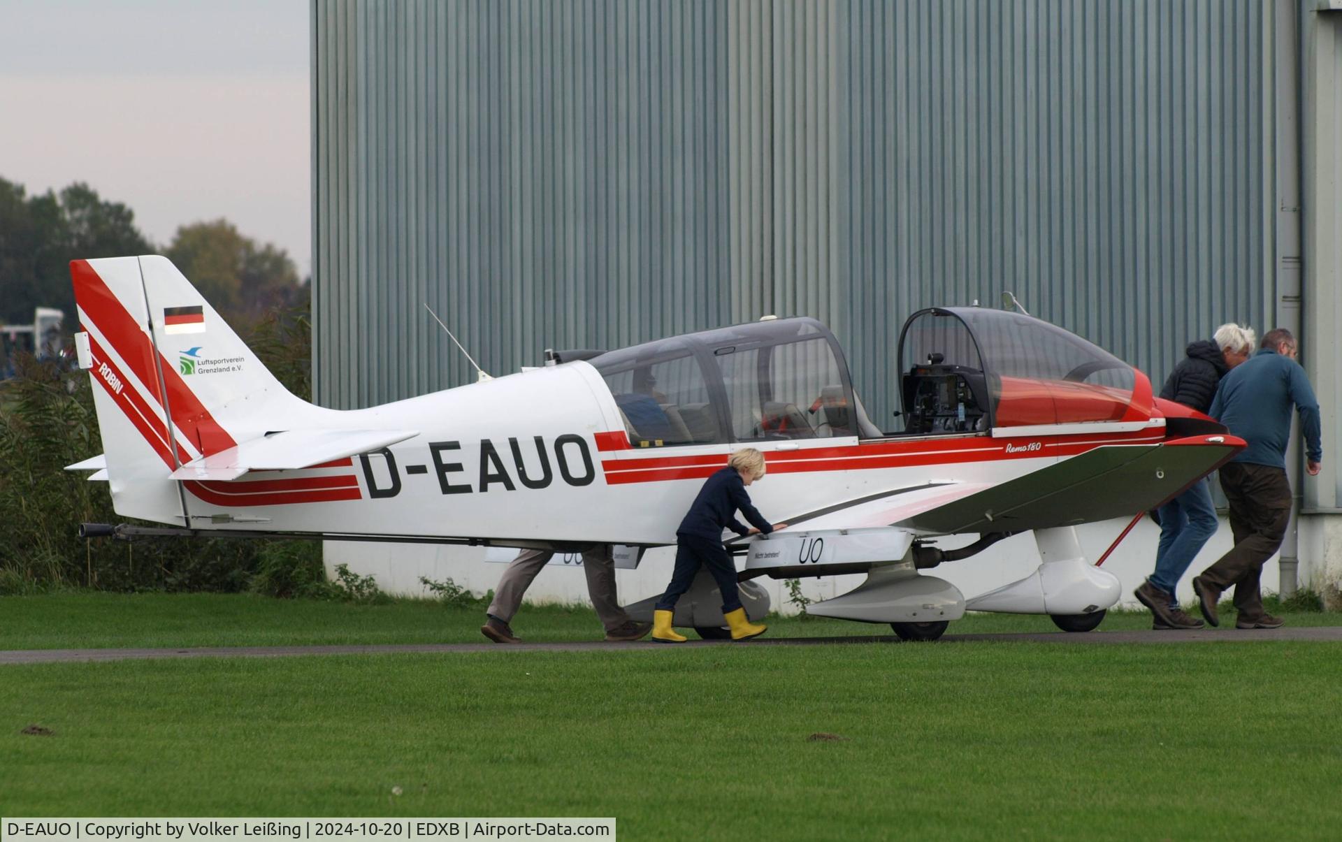 D-EAUO, 1998 Robin DR-400-180R Remo 180 Regent C/N 2371, 