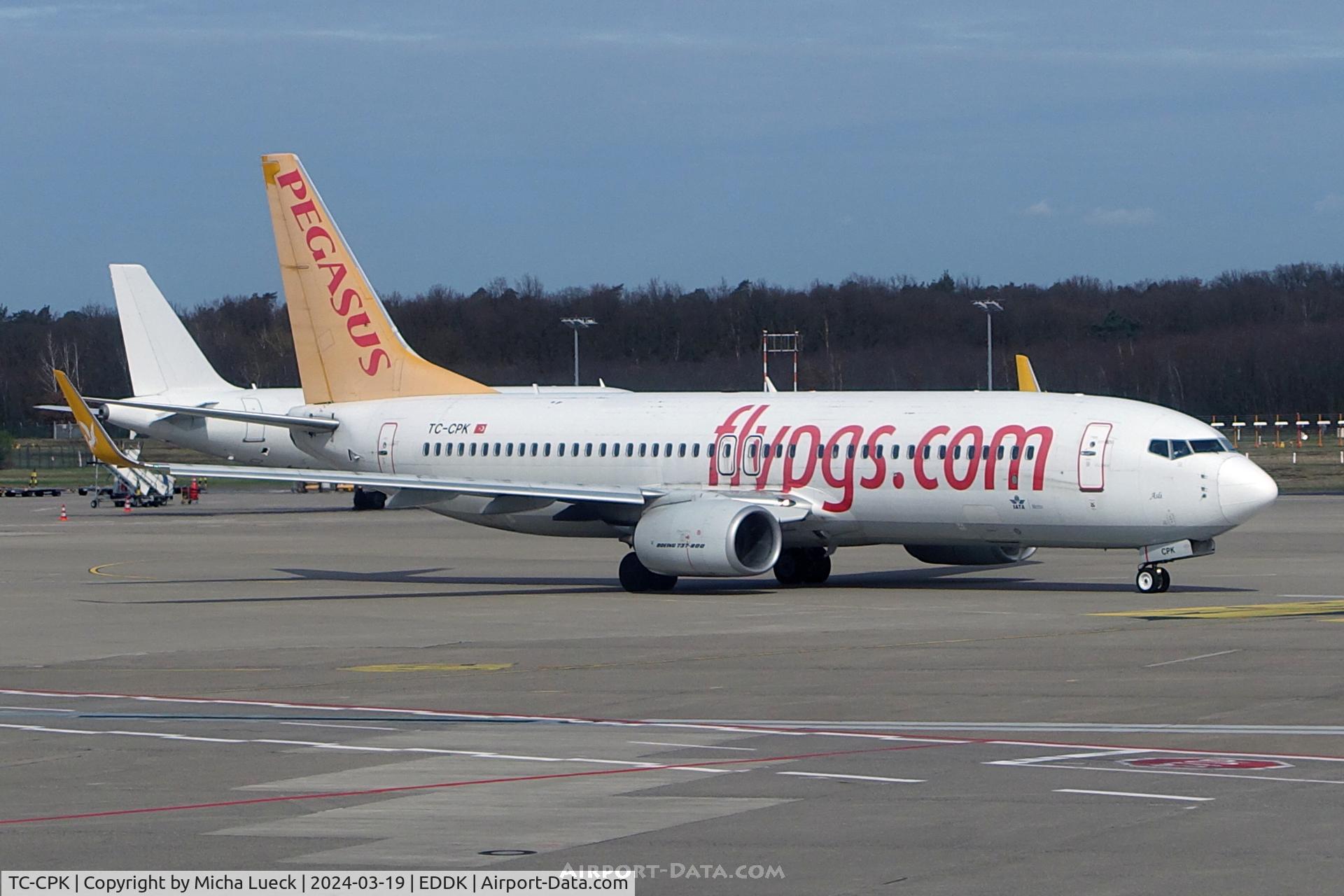 TC-CPK, 2013 Boeing 737-82R C/N 40009, At Cologne/Bonn