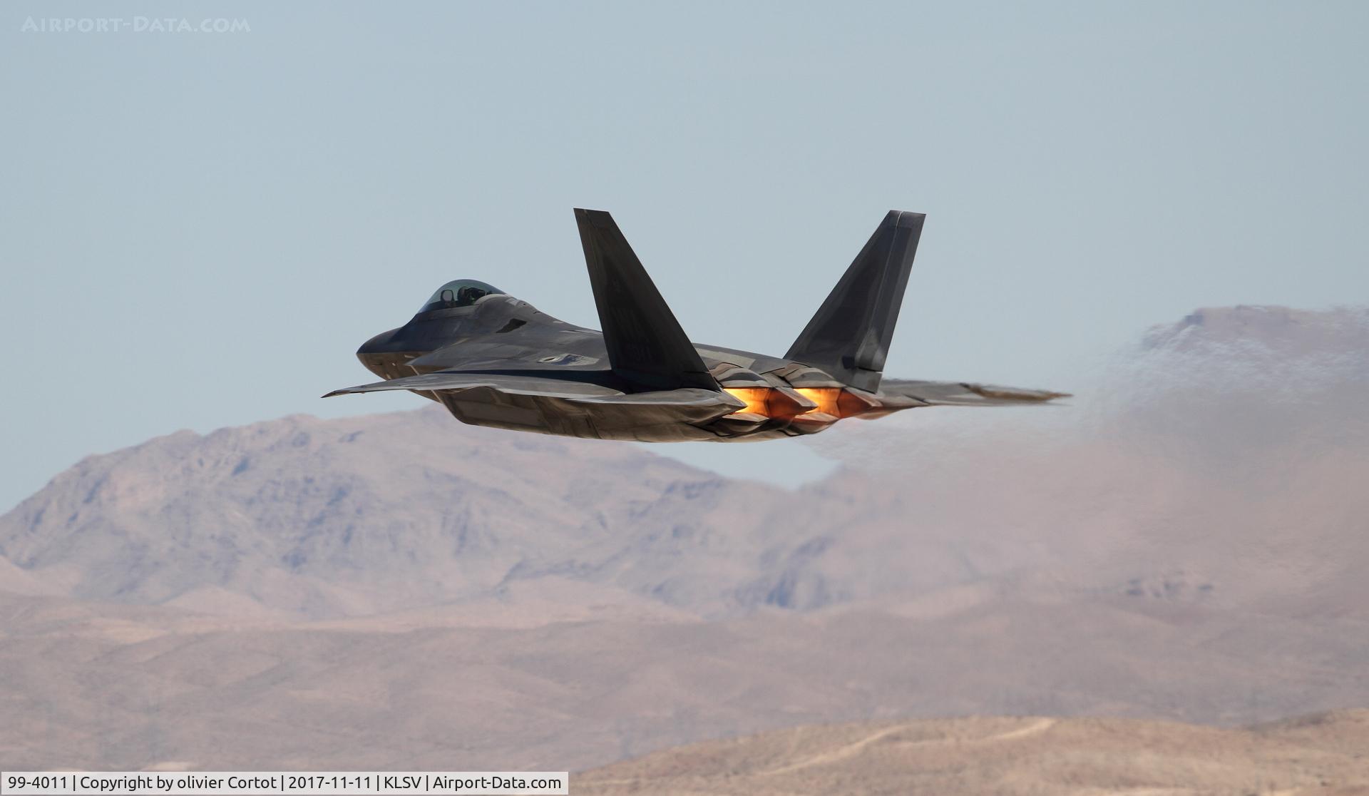 99-4011, Lockheed Martin F/A-22A Raptor C/N 4011, 2017 airshow