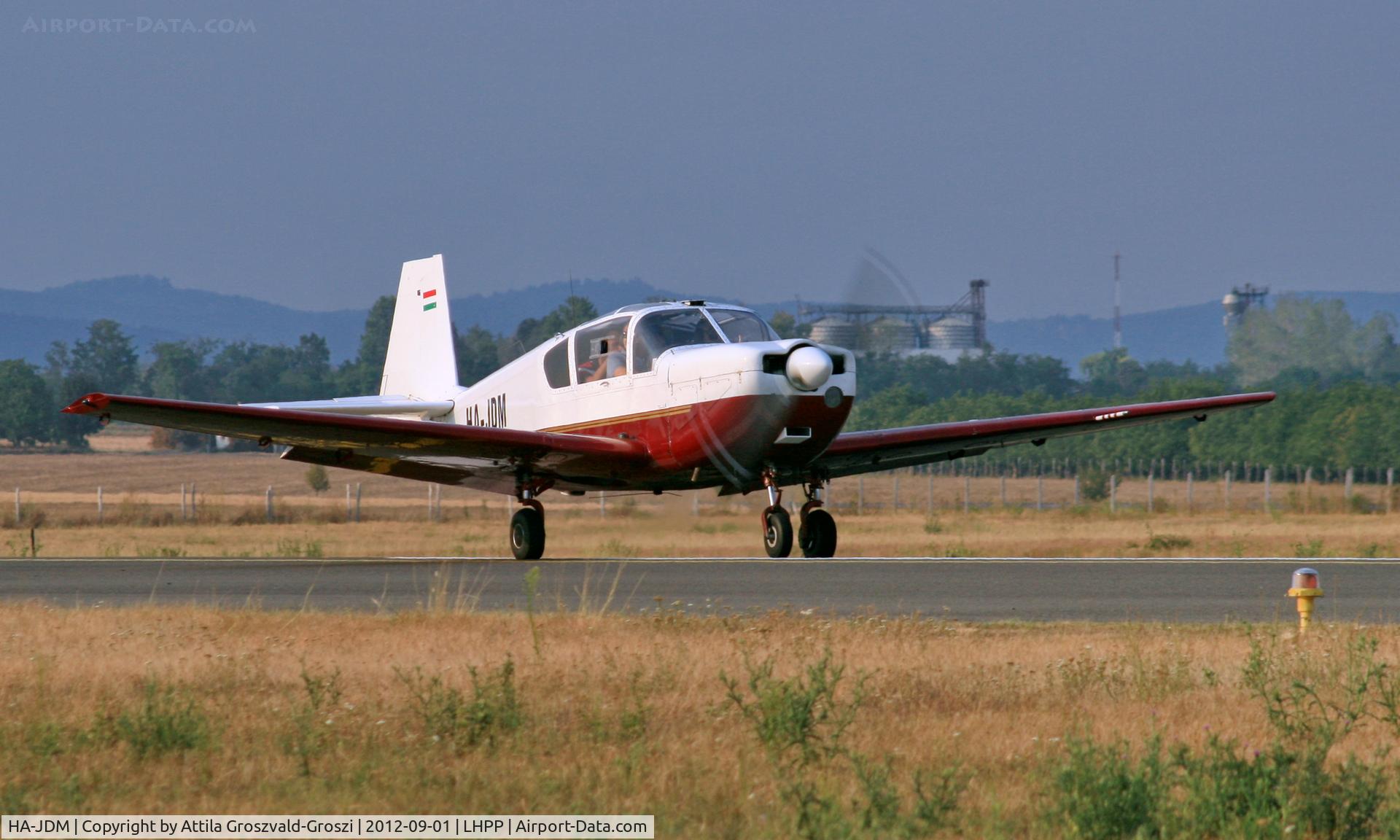 HA-JDM, 1978 IAR IAR-823 C/N 42, LHPP - Pécs-Pogány Airport, Hungary
