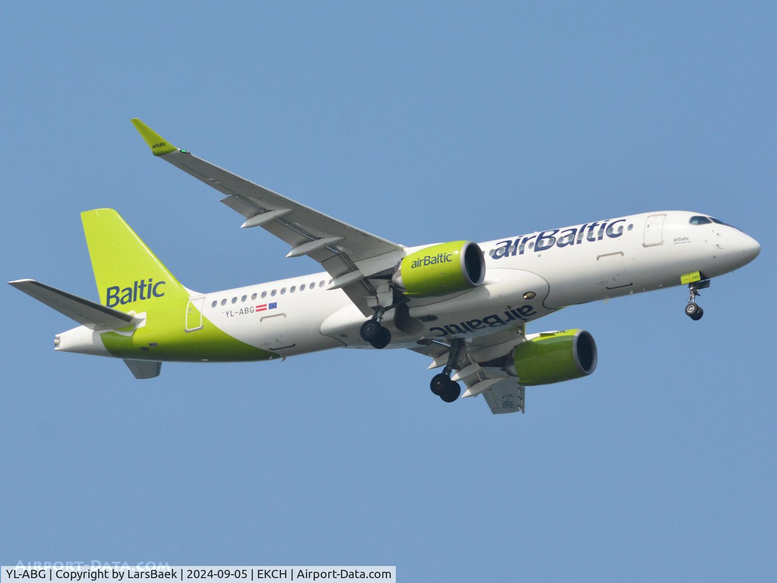 YL-ABG, 2022 Airbus A220-300 C/N 55154, RWY04L