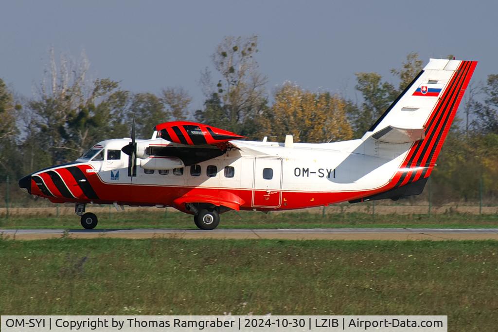 OM-SYI, 1987 OK-HUD 05 L-410UVP-E6 turbolet C/N 872019, Slovakia - Transport Authority Let L-410 Turbolet