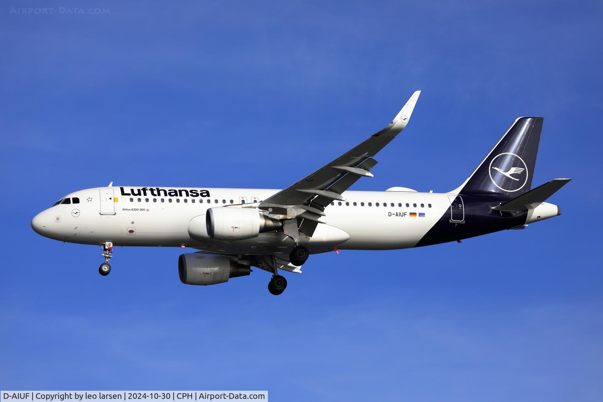 D-AIUF, 2014 Airbus A320-214 C/N 6141, Copenhagen 30.10.2024 L/D R-30