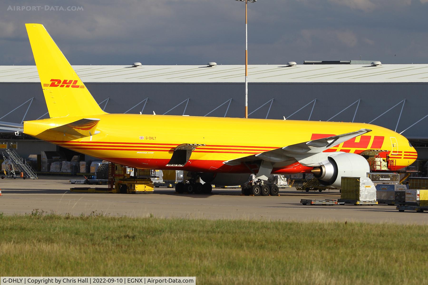 G-DHLY, 2022 Boeing 777F C/N 67138, East Midlands