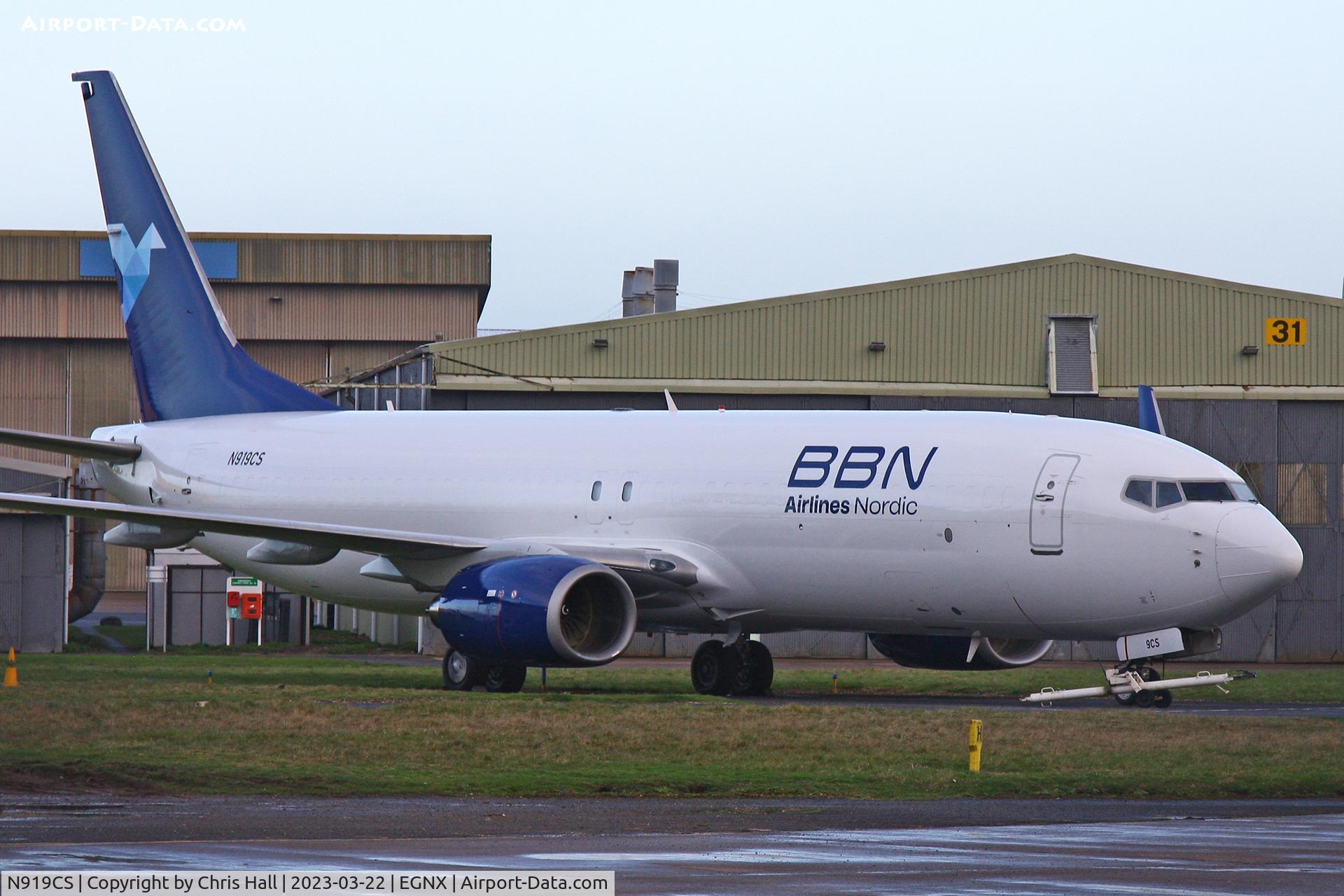 N919CS, 2003 Boeing 737-86J C/N 32919, East Midlands