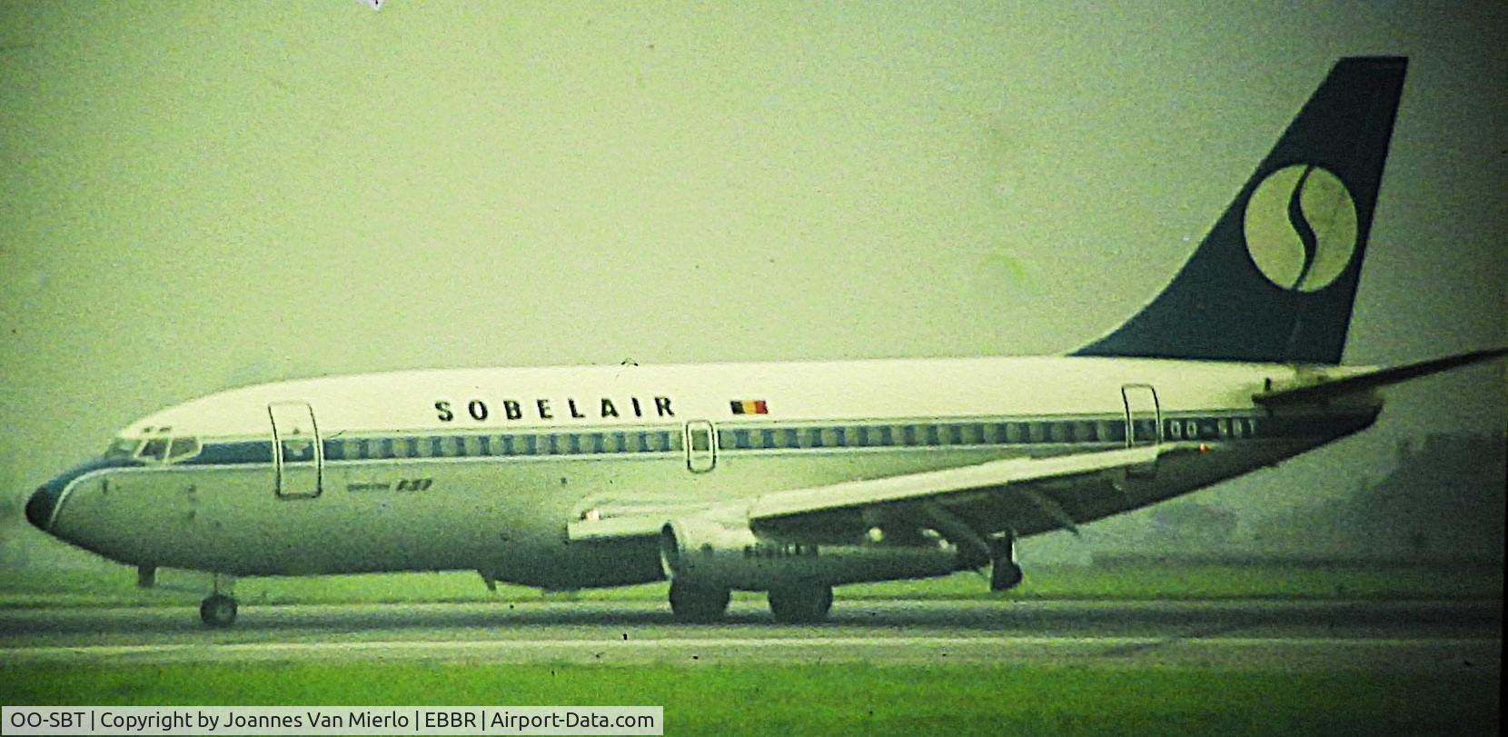 OO-SBT, 1979 Boeing 737-229 C/N 21840, Ex-slide