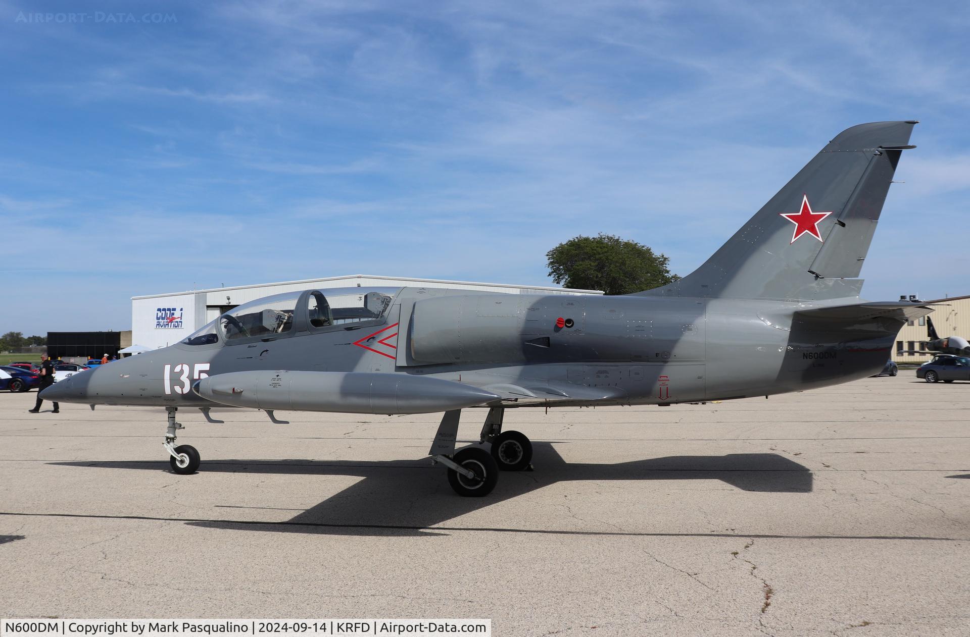 N600DM, 1984 Aero L-39 Albatros C/N 432935, Aero L-39