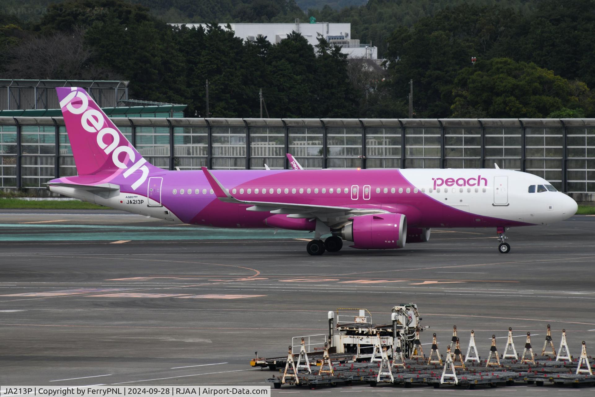 JA213P, 2023 Airbus A320-251N C/N 11526, Peach A320N taxying