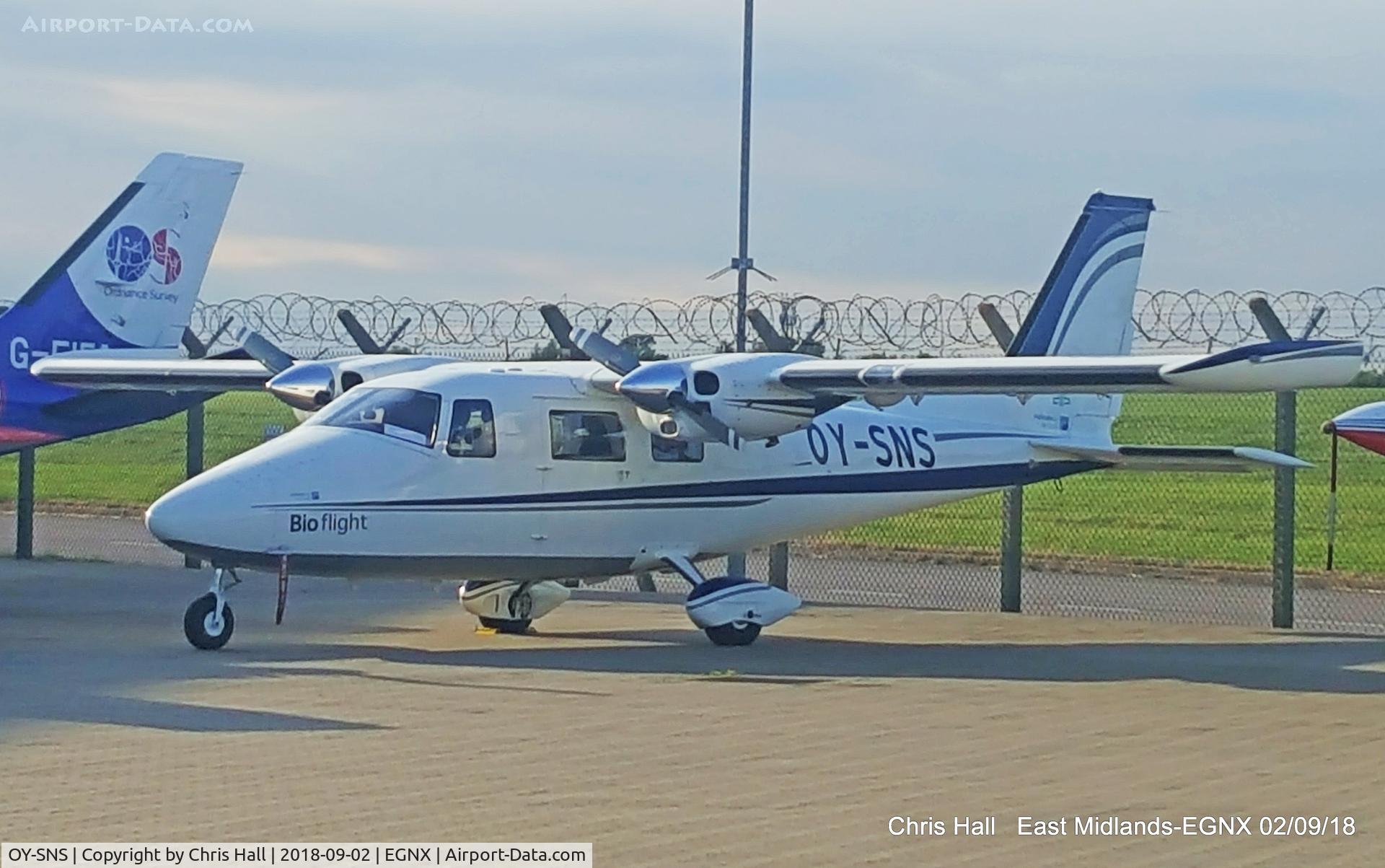 OY-SNS, Vulcanair P-68C C/N 504/C, East Midlands