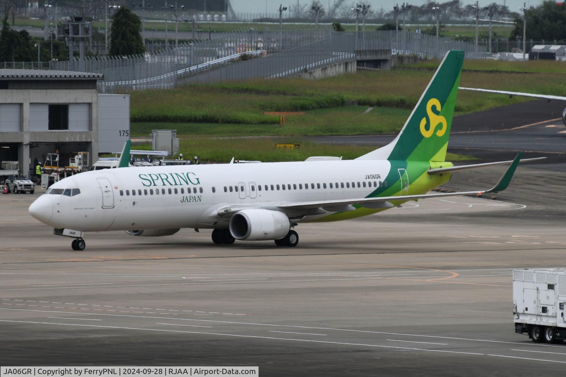 JA06GR, 2017 Boeing 737-800 C/N 61798, Spring B738