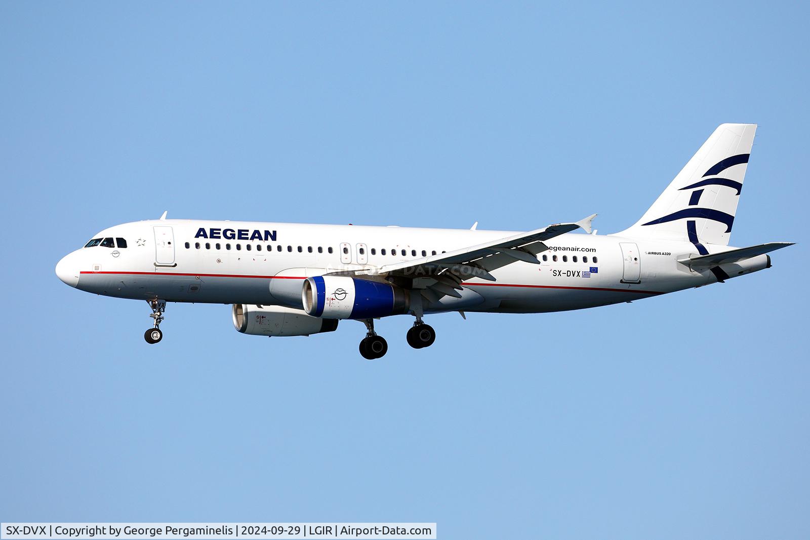 SX-DVX, 2009 Airbus A320-232 C/N 3829, Short final for runway 27.