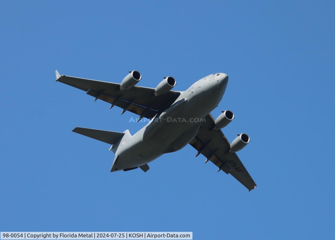 98-0054, 1998 Boeing C-17A Globemaster III C/N F-057, USAF C-17 zx