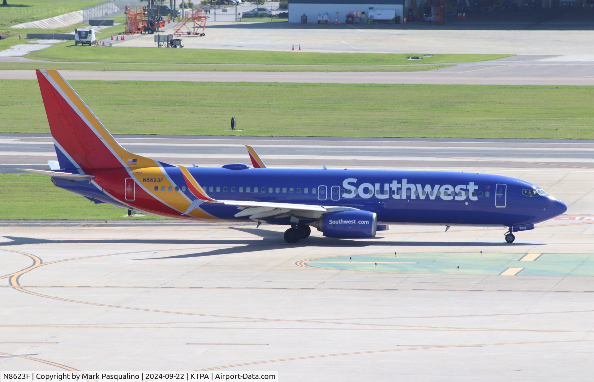 N8623F, 2013 Boeing 737-8H4 C/N 36731, Boeing 737-8H4