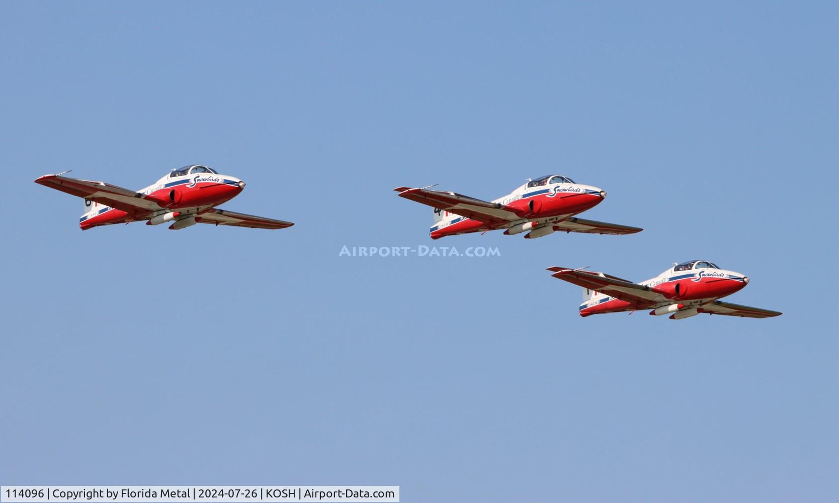 114096, Canadair CT-114 Tutor C/N 1096, CT-114 Snowbirds zx