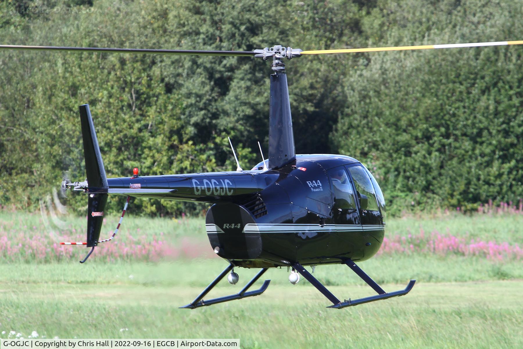 G-OGJC, 2009 Robinson R44 Raven II C/N 11653, Barton