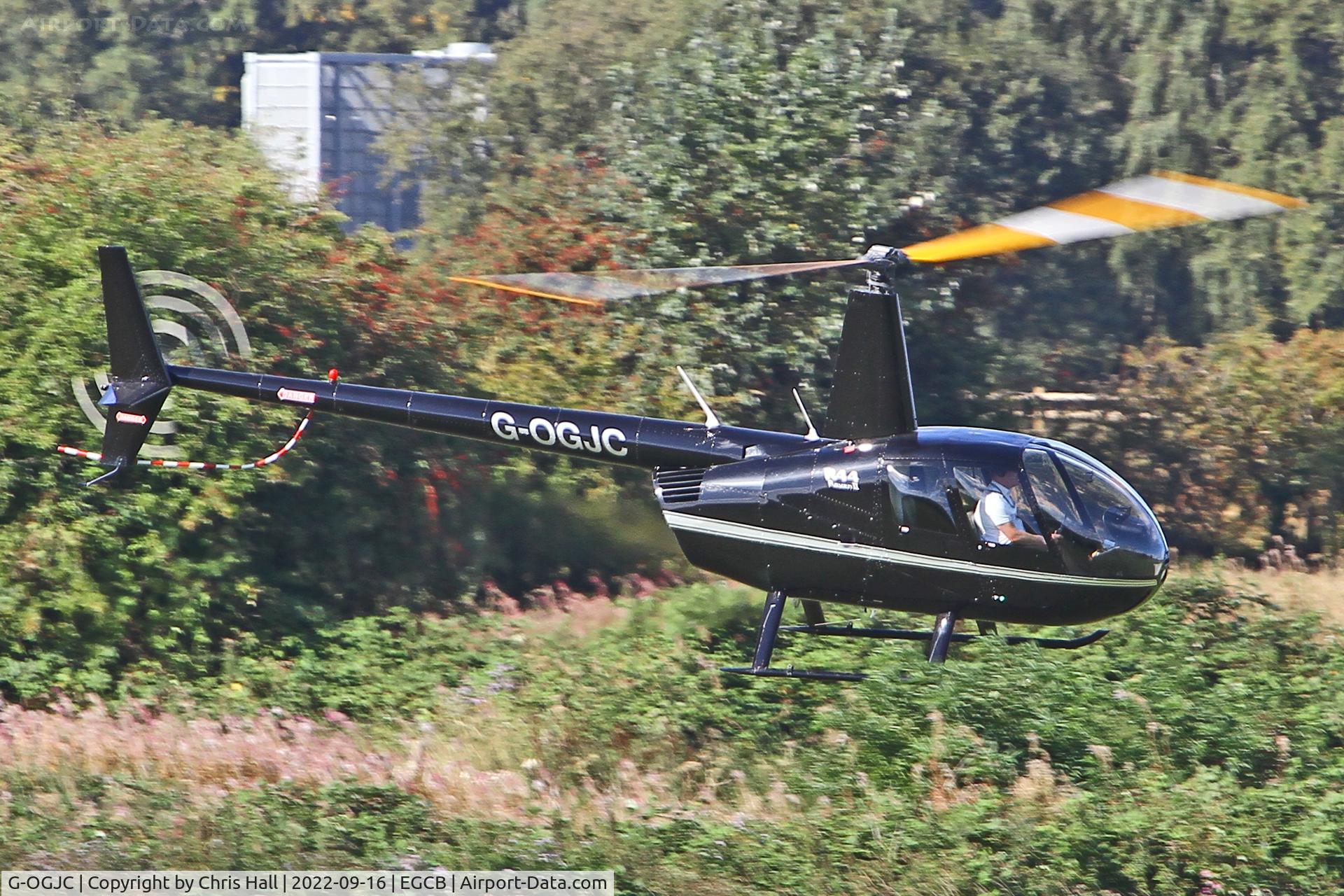 G-OGJC, 2009 Robinson R44 Raven II C/N 11653, Barton