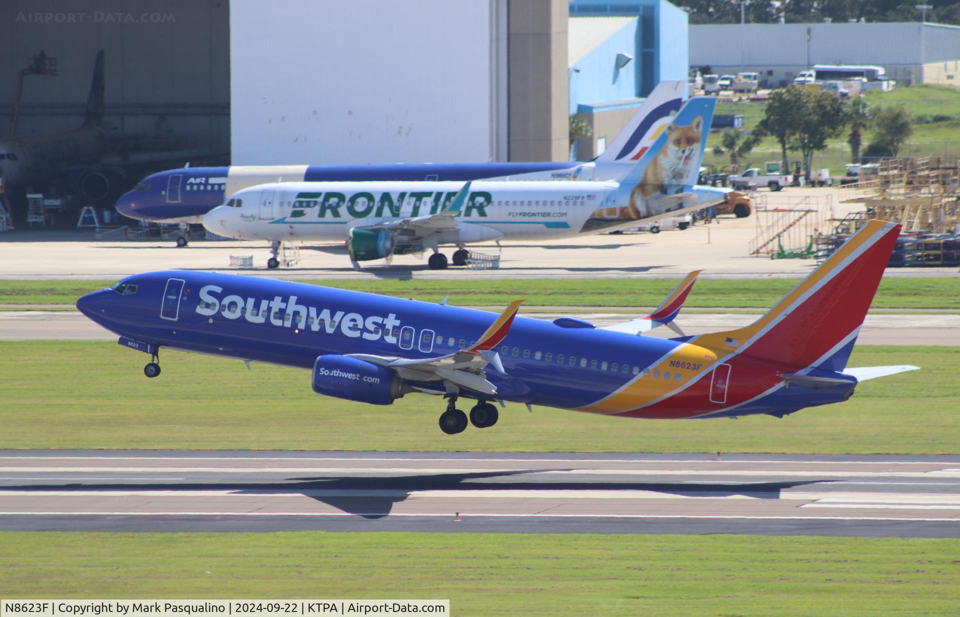 N8623F, 2013 Boeing 737-8H4 C/N 36731, Boeing 737-8H4