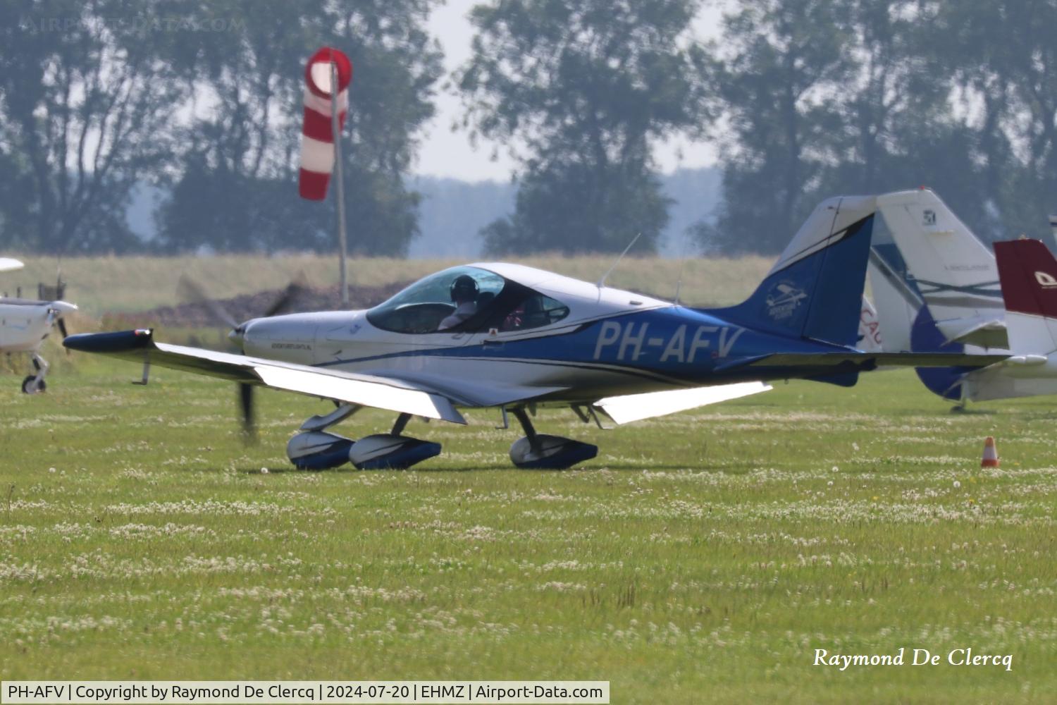 PH-AFV, BRM Aero Bristell B23 C/N 094, At Midden-Zeeland.