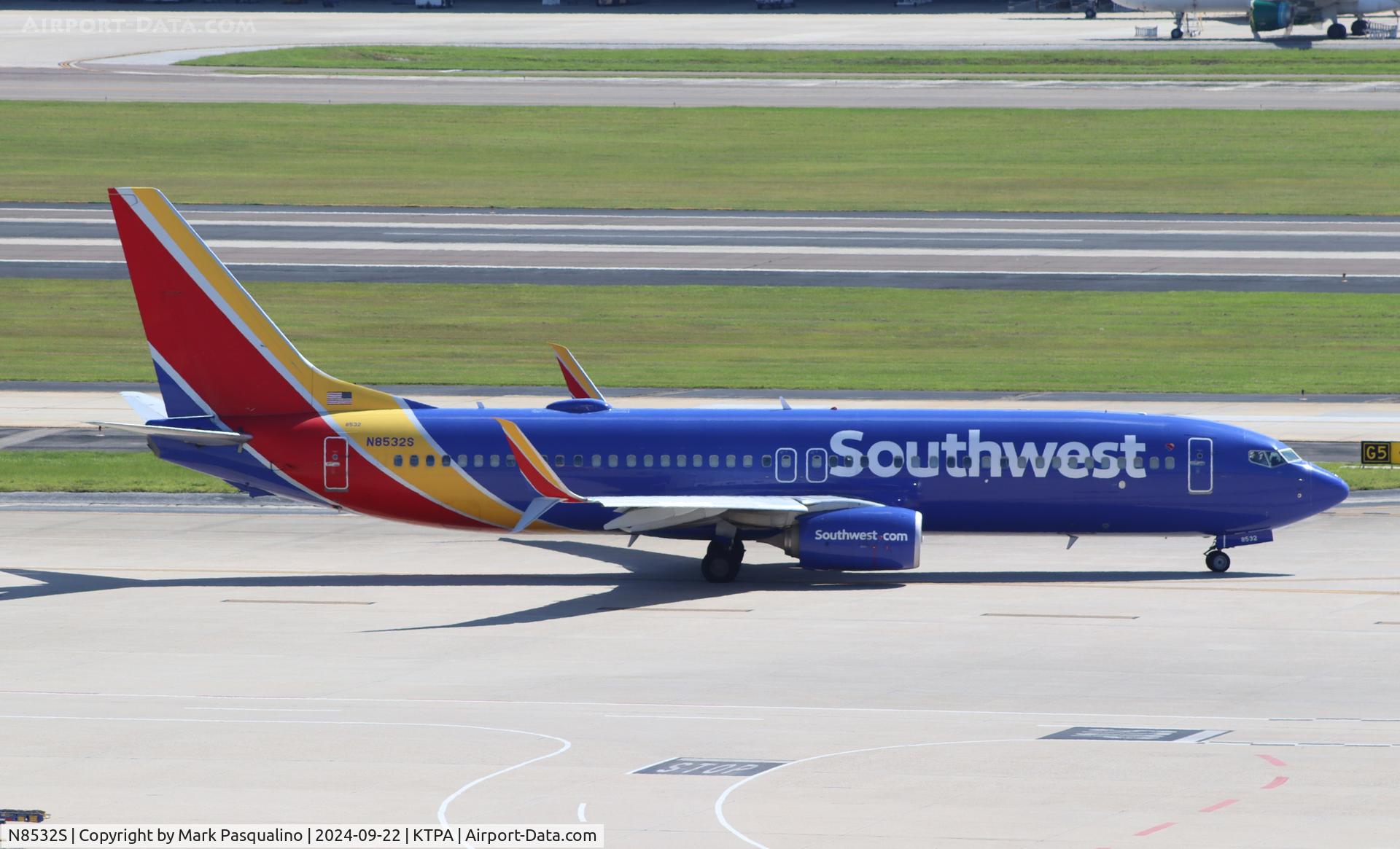 N8532S, 2017 Boeing 737-8H4 C/N 63576, Boeing 737-8H4