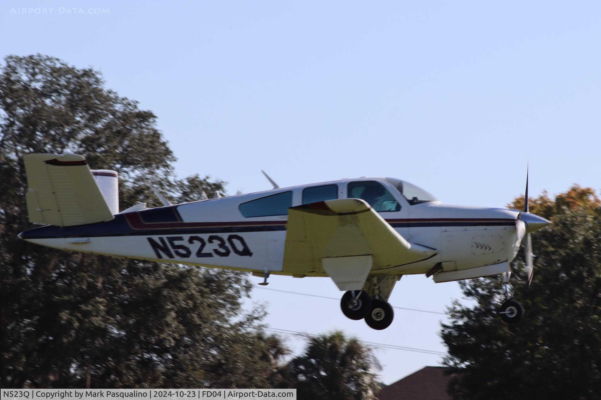 N523Q, 1967 Beech V35 Bonanza C/N D-8582, Beech V35