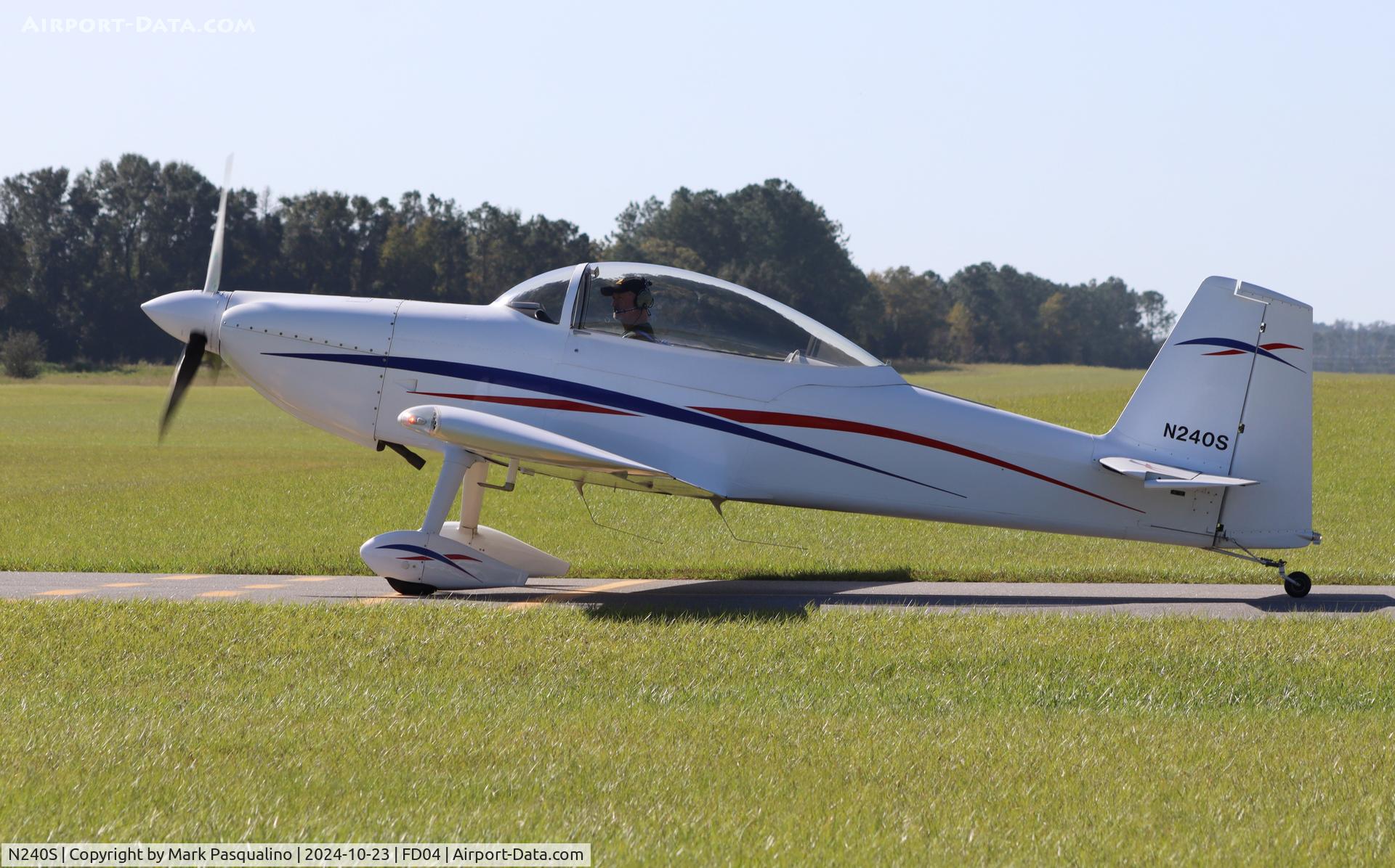 N240S, 2004 Vans RV-8 C/N 001, Vans RV-8