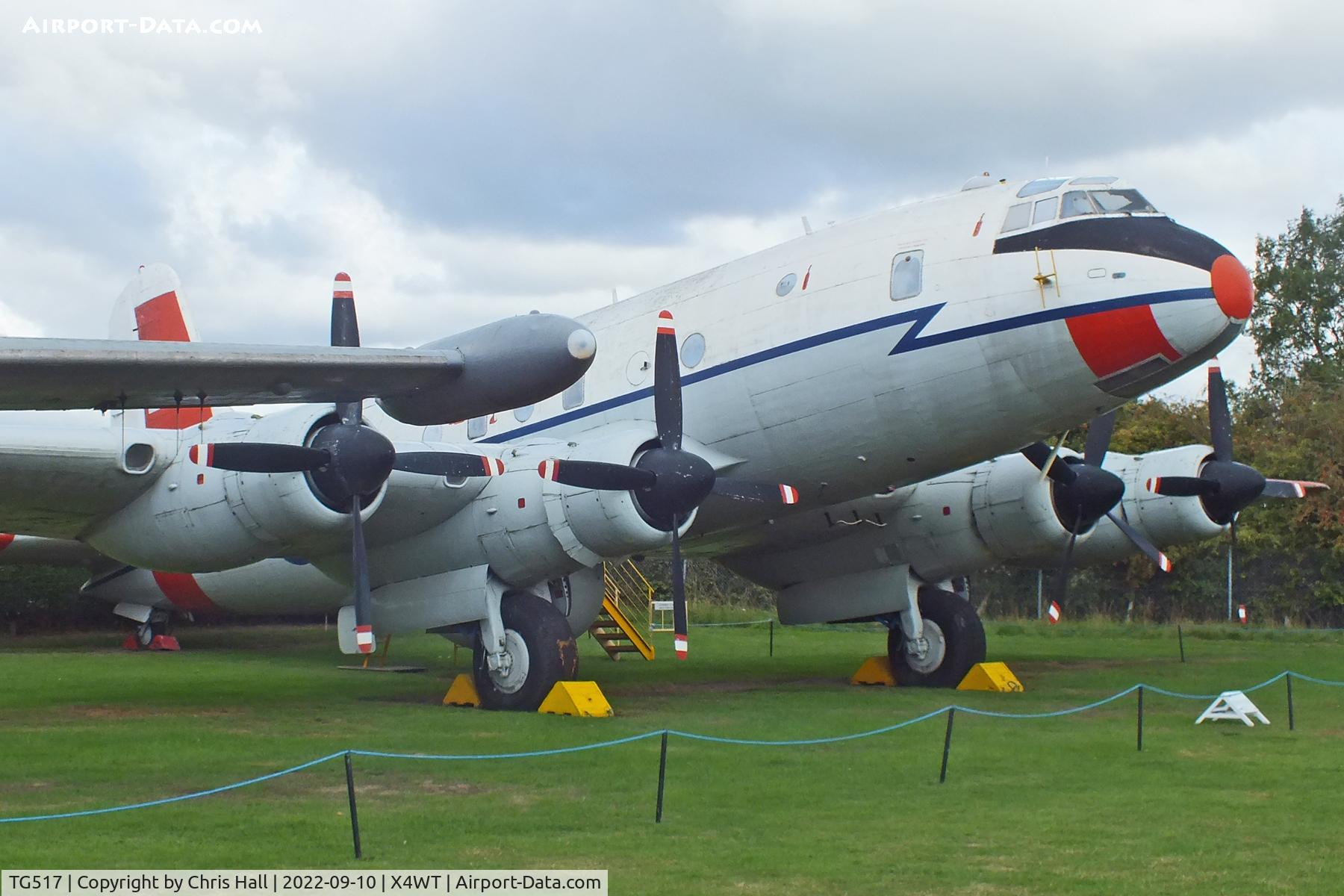 TG517, 1948 Handley Page Hastings T.5 C/N HP67/21, Newark Air Museum