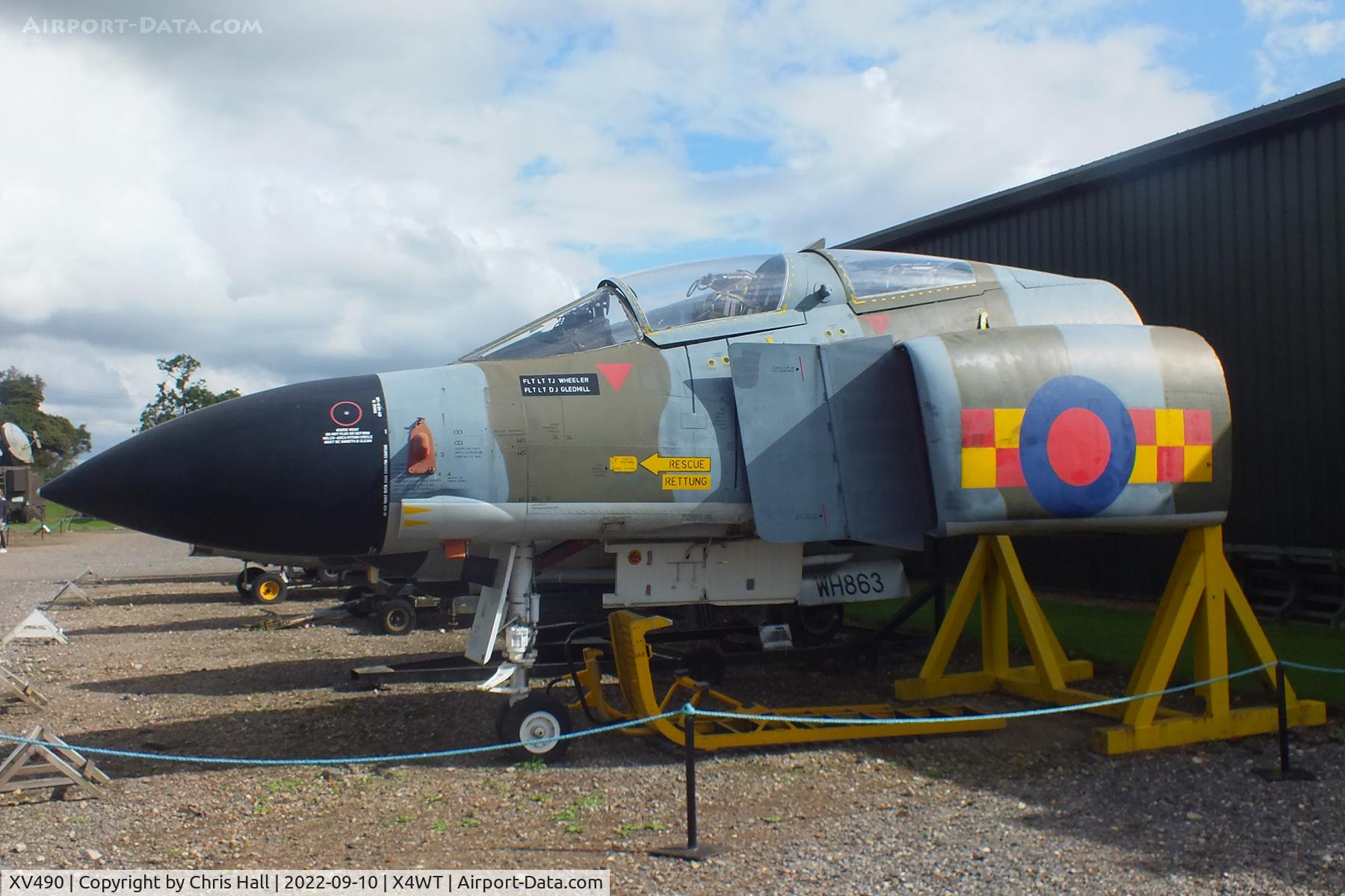 XV490, 1969 McDonnell Douglas Phantom FGR2 C/N 3401, Newark Air Museum