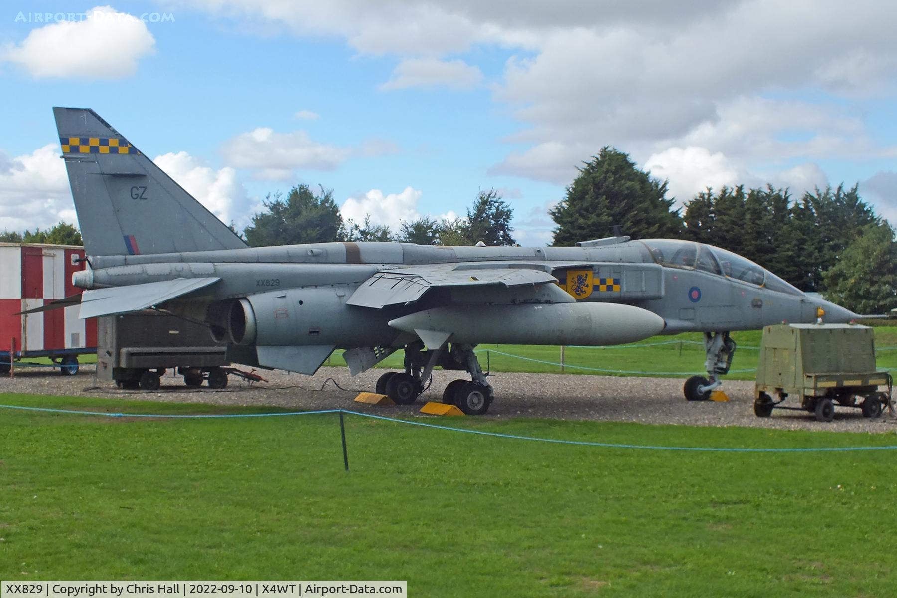 XX829, 1974 Sepecat Jaguar T.2A C/N B.17, Newark Air Museum
