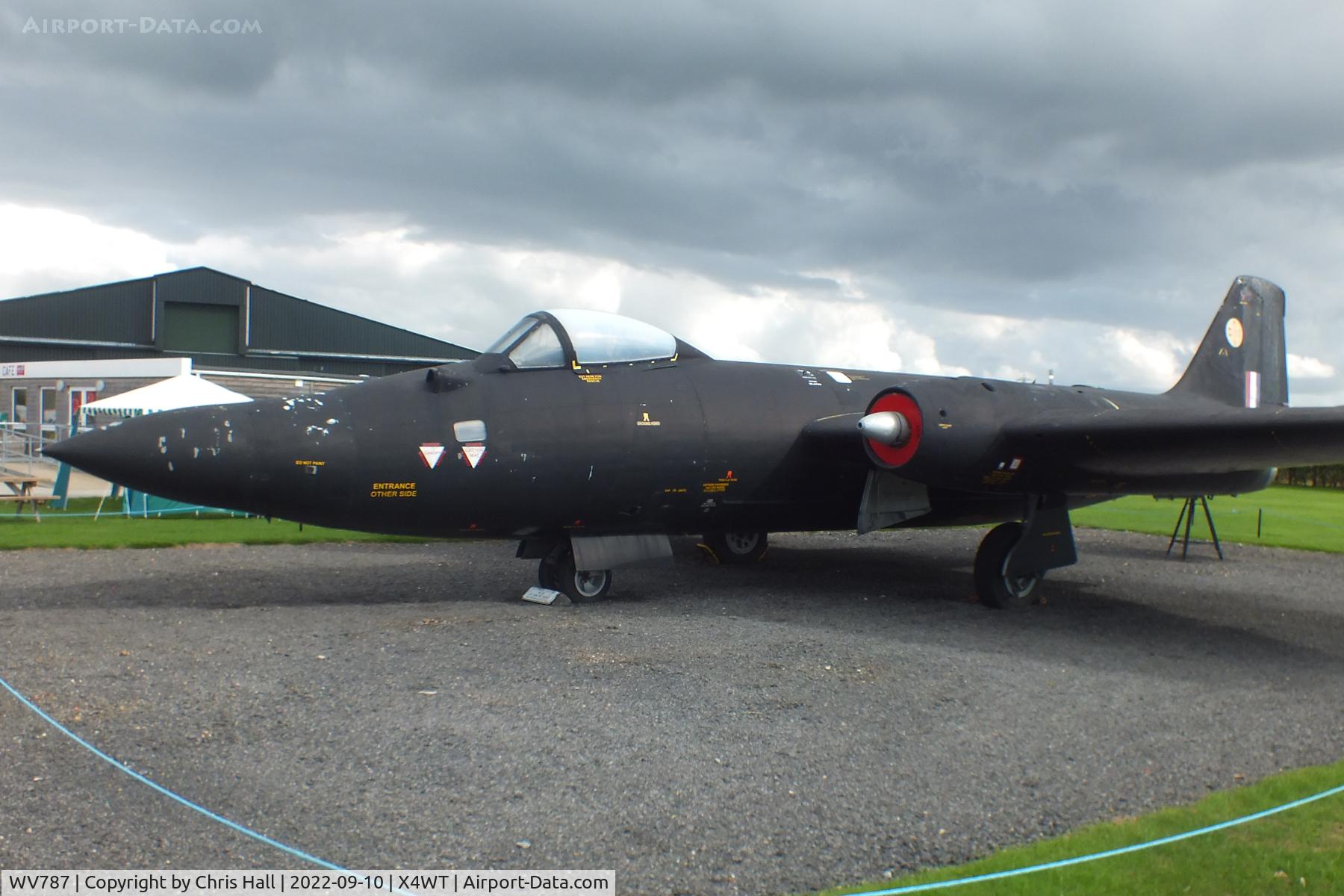 WV787, 1952 English Electric Canberra B(1)8 C/N EEP71644, Newark Air Museum