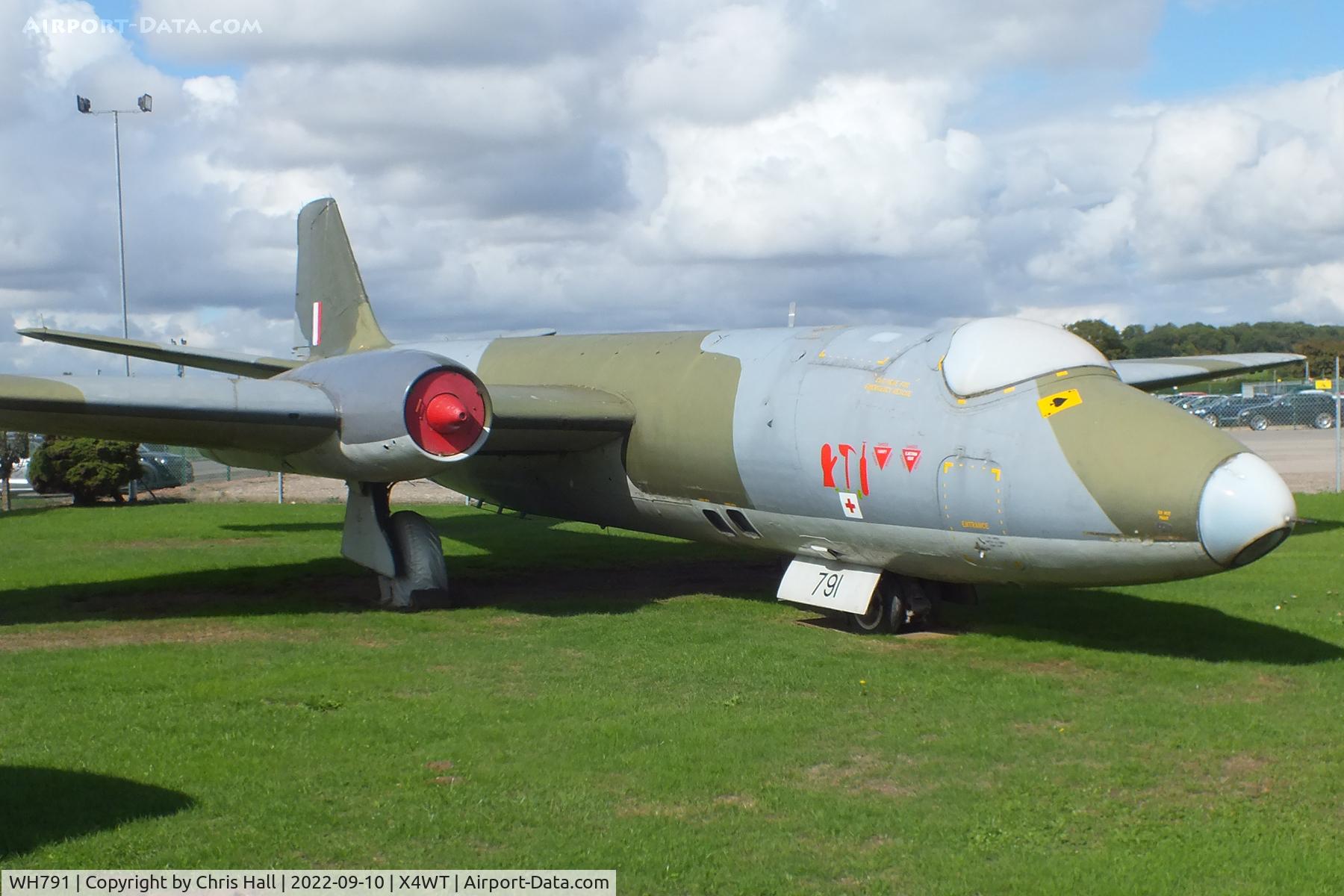 WH791, 1954 English Electric Canberra PR.7 C/N Not found WH791, Newark Air Museum