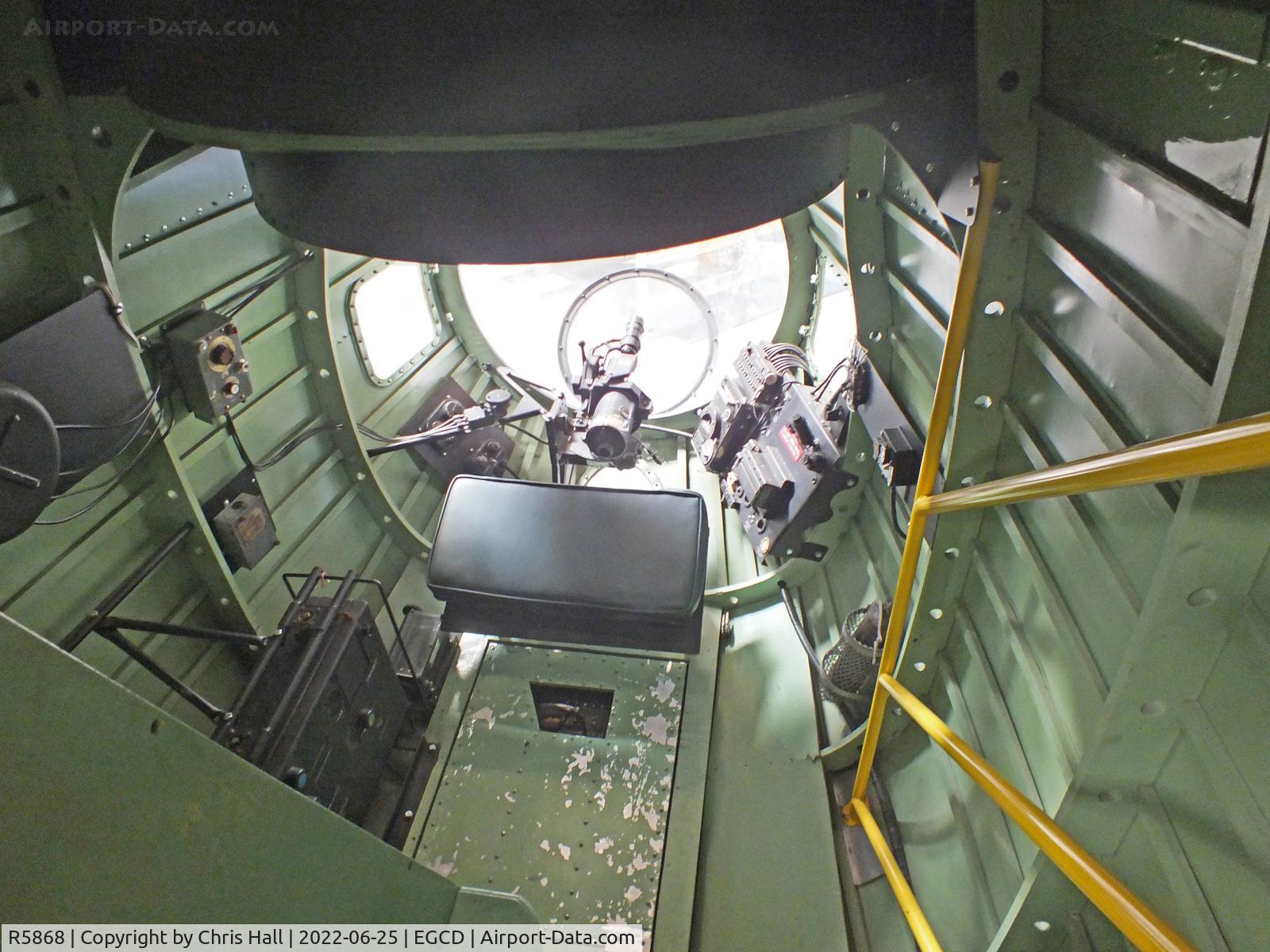 R5868, Avro 683 Lancaster B1 (Replica) C/N none, Avro Aviation Heritage Museum