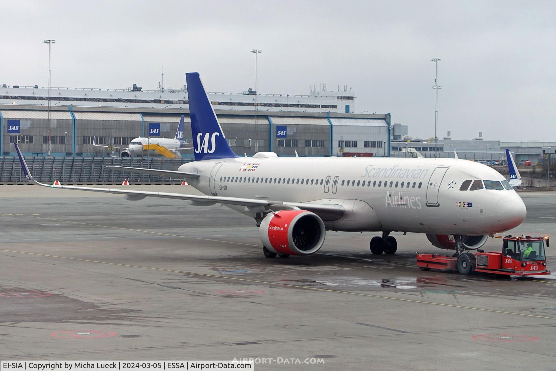 EI-SIA, 2017 Airbus A320-251N C/N 7897, At Arlanda