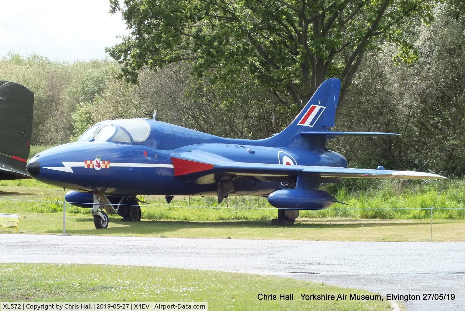 XL572, Hawker Hunter T.7 C/N HABL-003311, Yorkshire Air Museum, Elvington