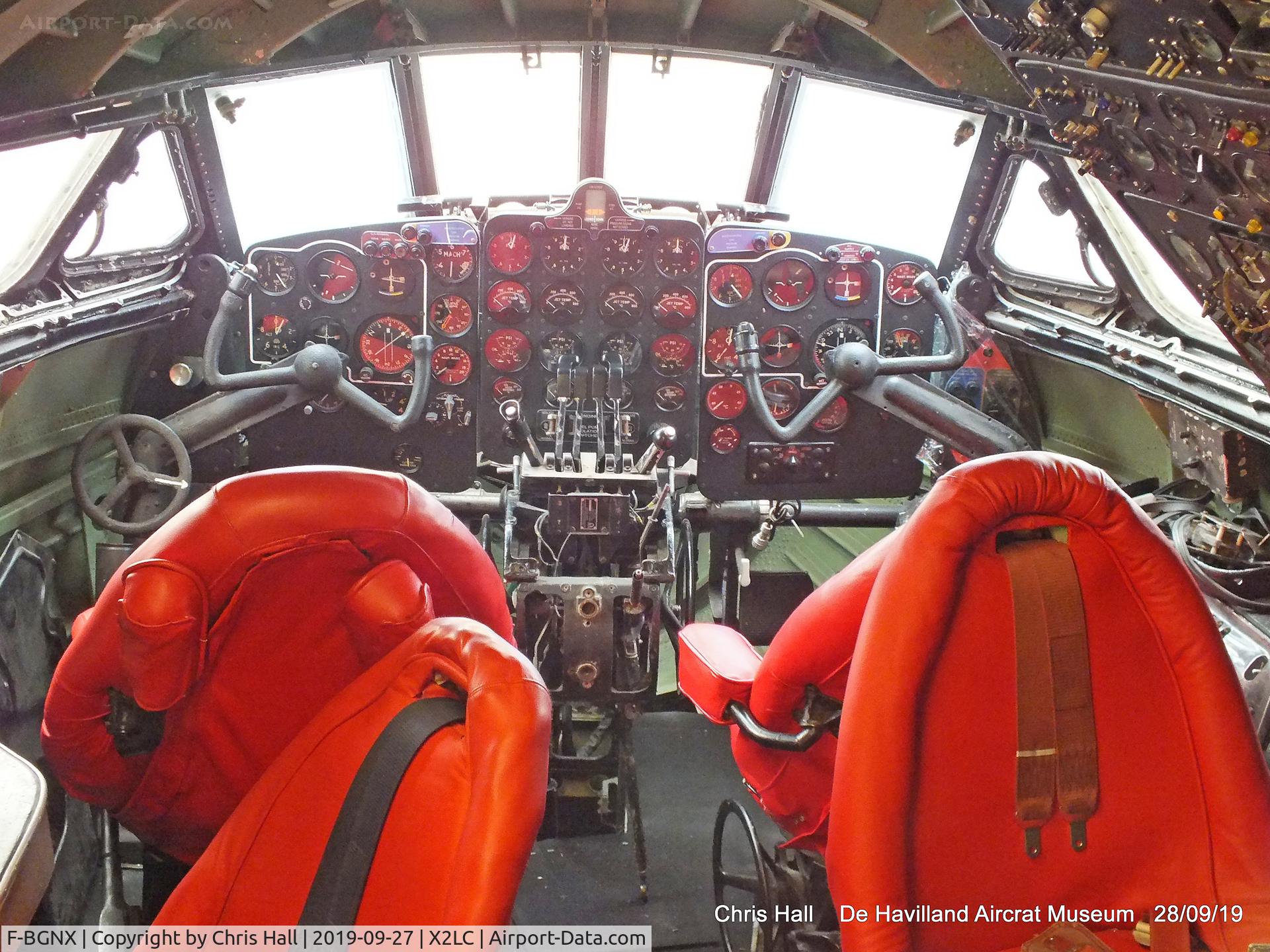 F-BGNX, 1953 De Havilland DH.106 Comet 1XB C/N 6020, de Havilland Aircraft Heritage Centre, London Colney